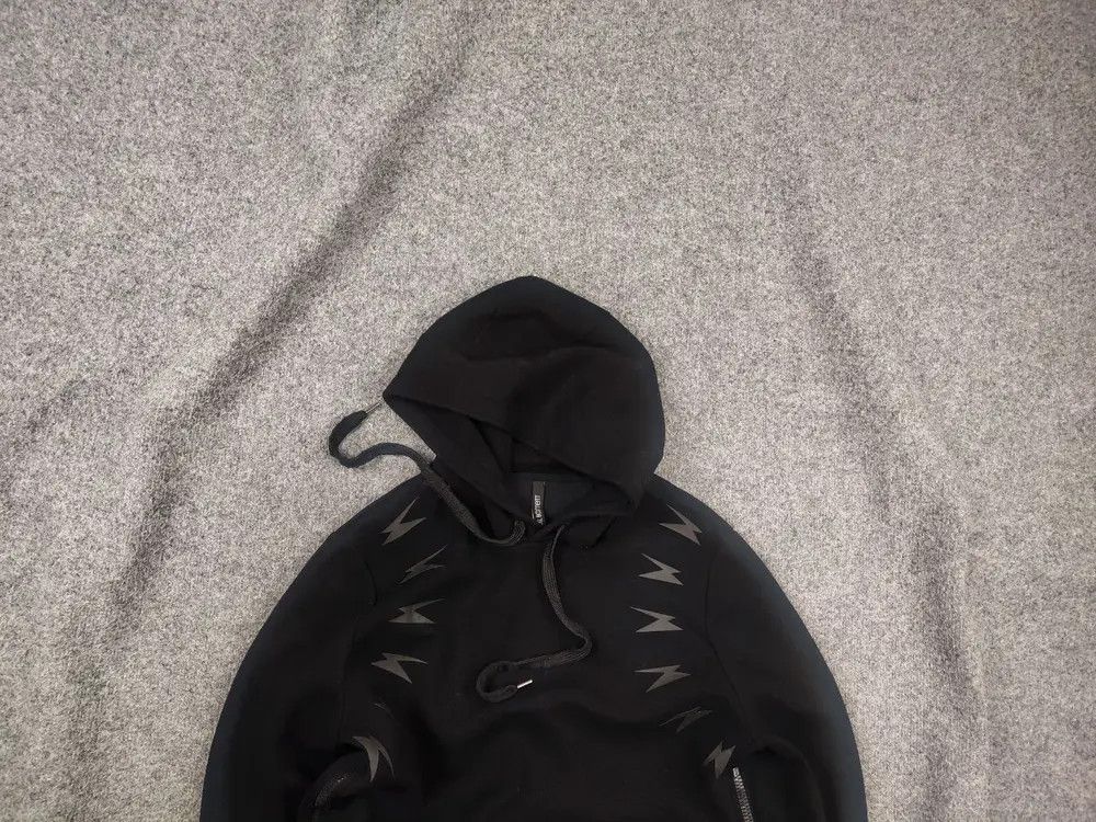 Neil Barrett Neil Barrett Design Lightning Bolt Logo Zip neoprene hoodie Size US S / EU 44-46 / 1 - 1 Thumbnail