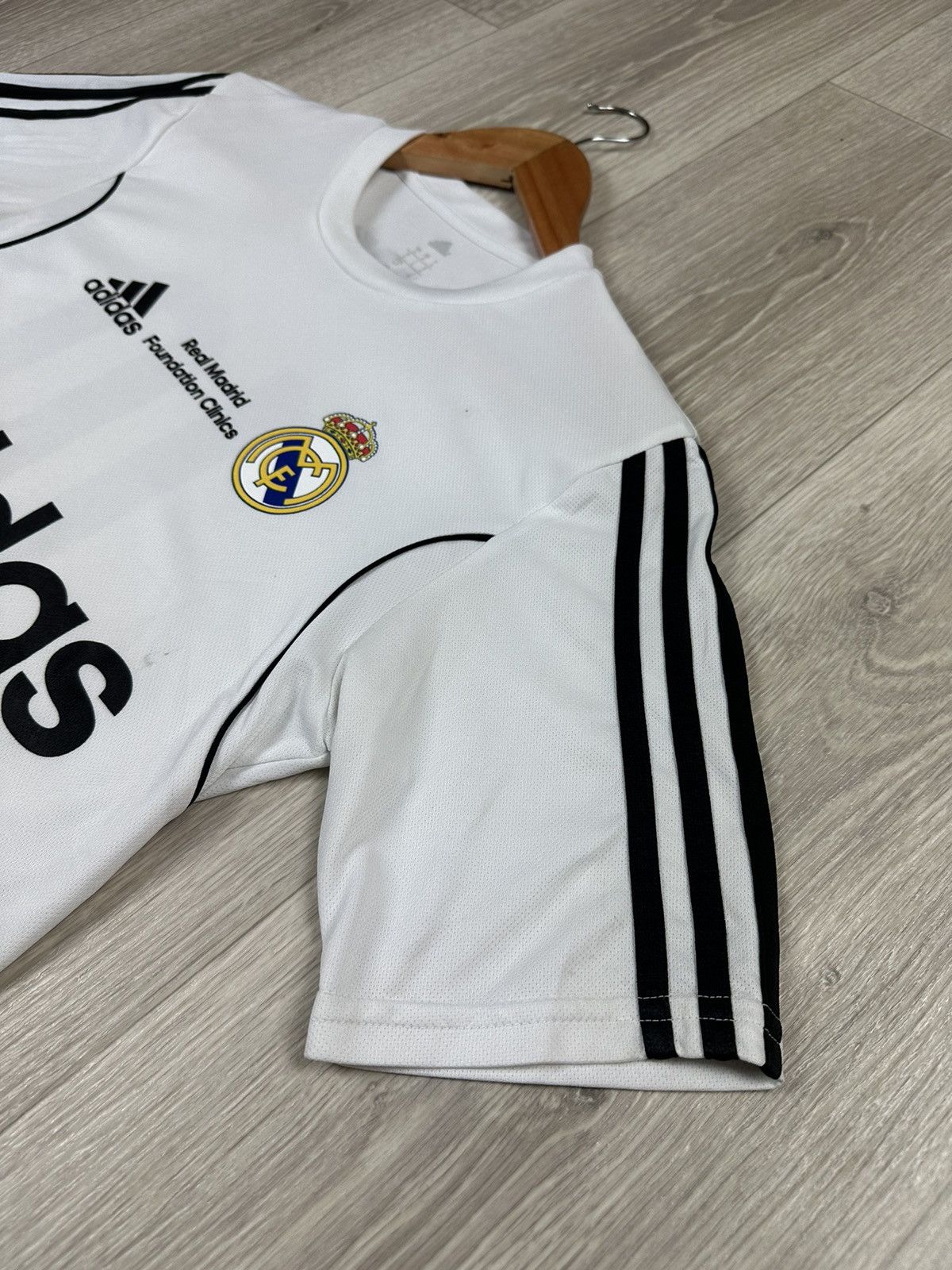 Adidas Adidas Real Madrid 2015/2016 JAMES 10 Soccer Jersey Size US S / EU 44-46 / 1 - 5 Thumbnail