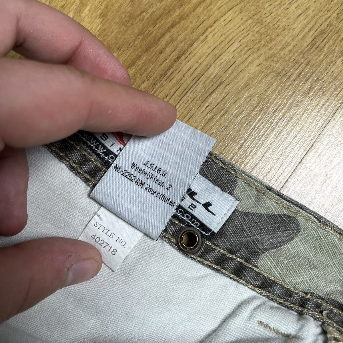 O'Neill × Vintage Oneill Vintage cargo Camo walk short Size 34 Size US 36 / EU 52 - 10 Thumbnail