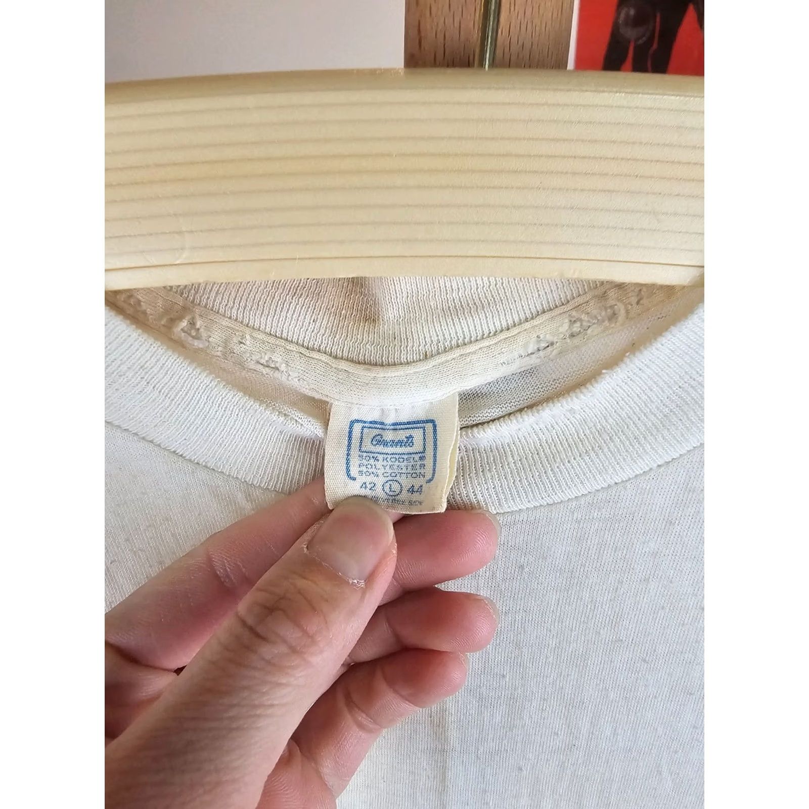 Vintage VINTAGE GRANTS WHITE T-SHIRT L Mens Short Sleeve Round Neck Cotton Logo Trashed Distressed 70's 70s LP Size US L / EU 52-54 / 3 - 6 Thumbnail
