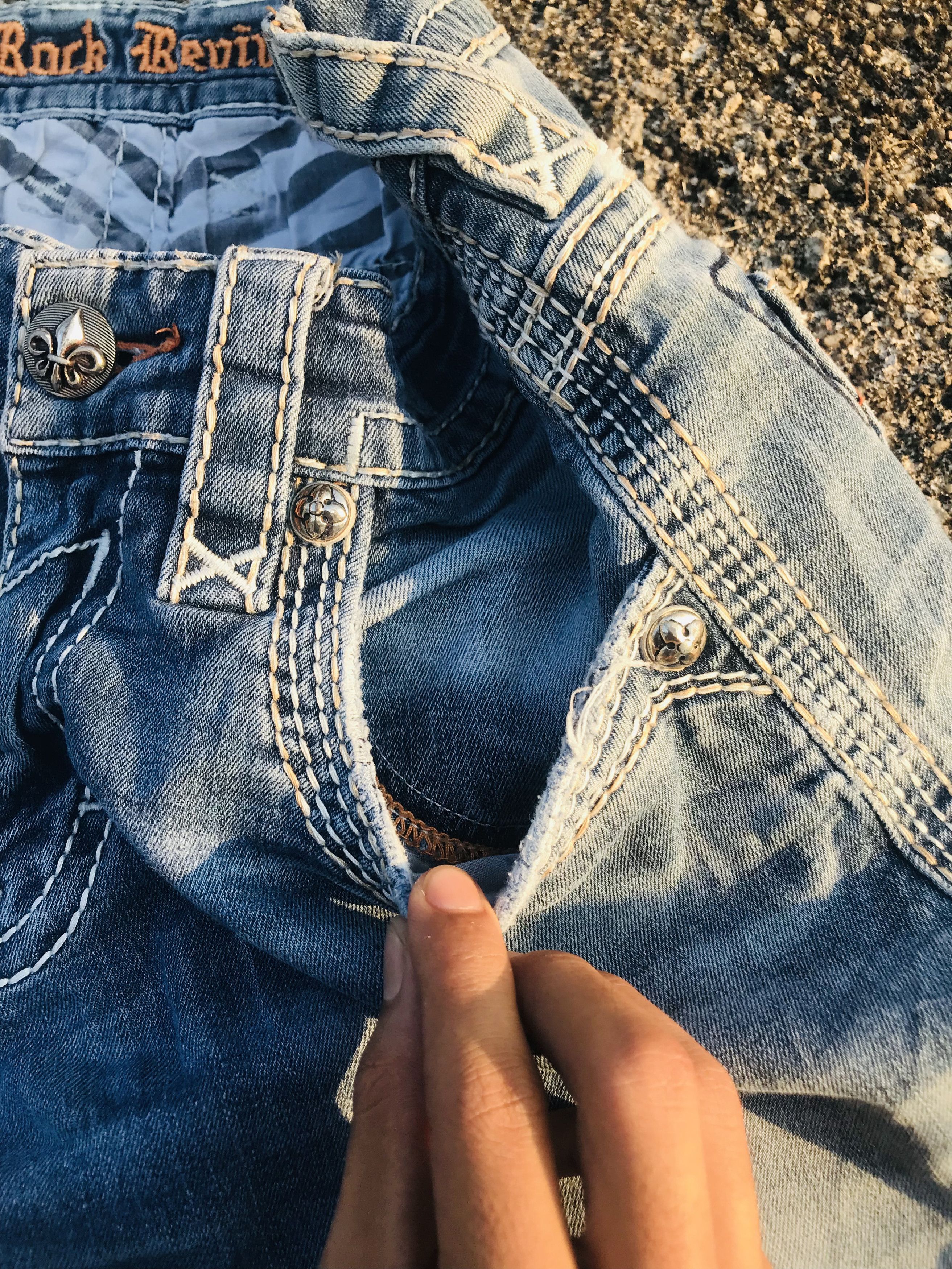 Rock Revival Double pocket Rock Revival distressed flared jeans Size US 33 - 14 Thumbnail