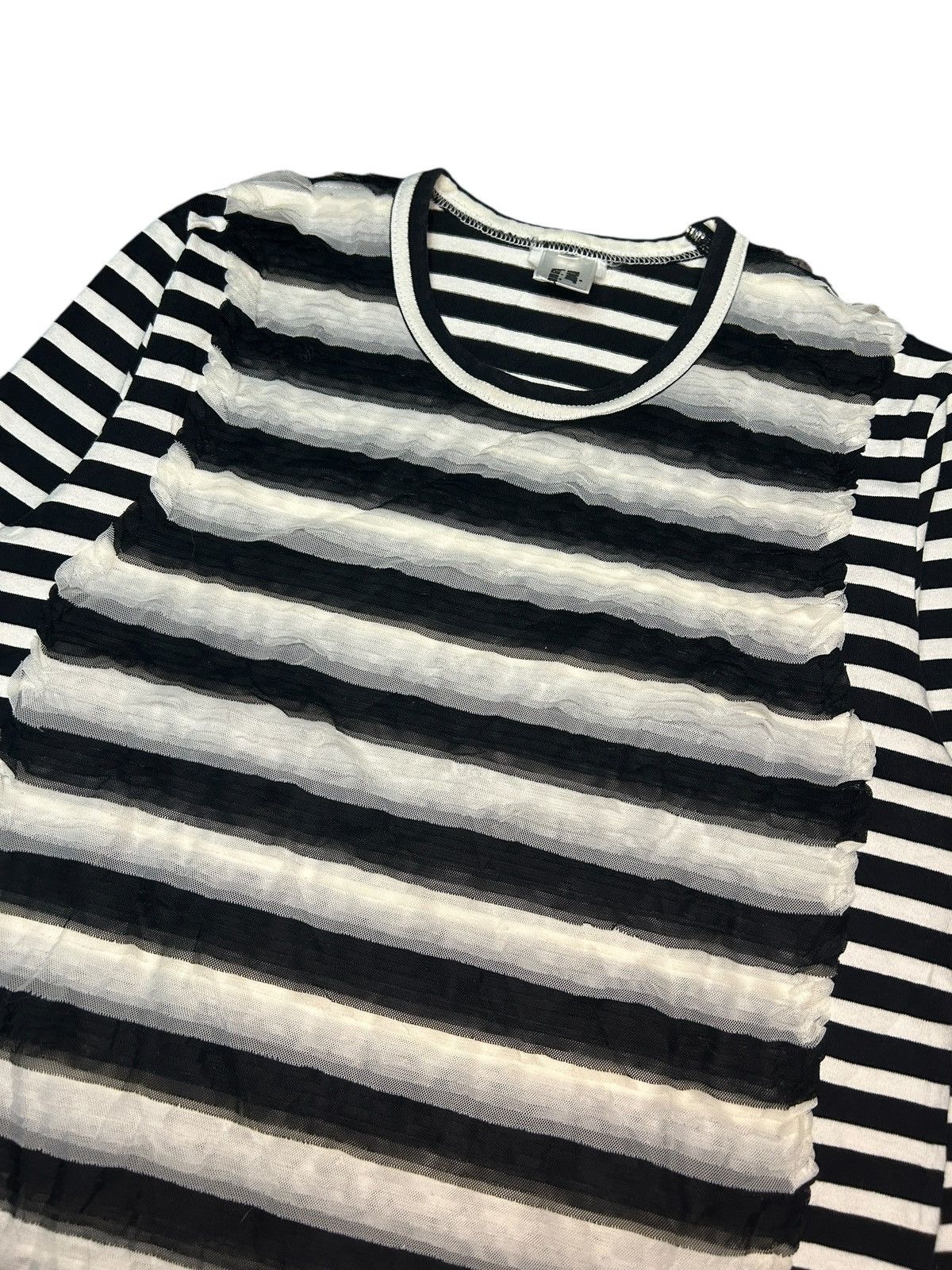 Noir Kei Ninomiya F/W 18 Layered Mesh Stripe Top Size XS / US 0-2 / IT 36-38 - 4 Thumbnail