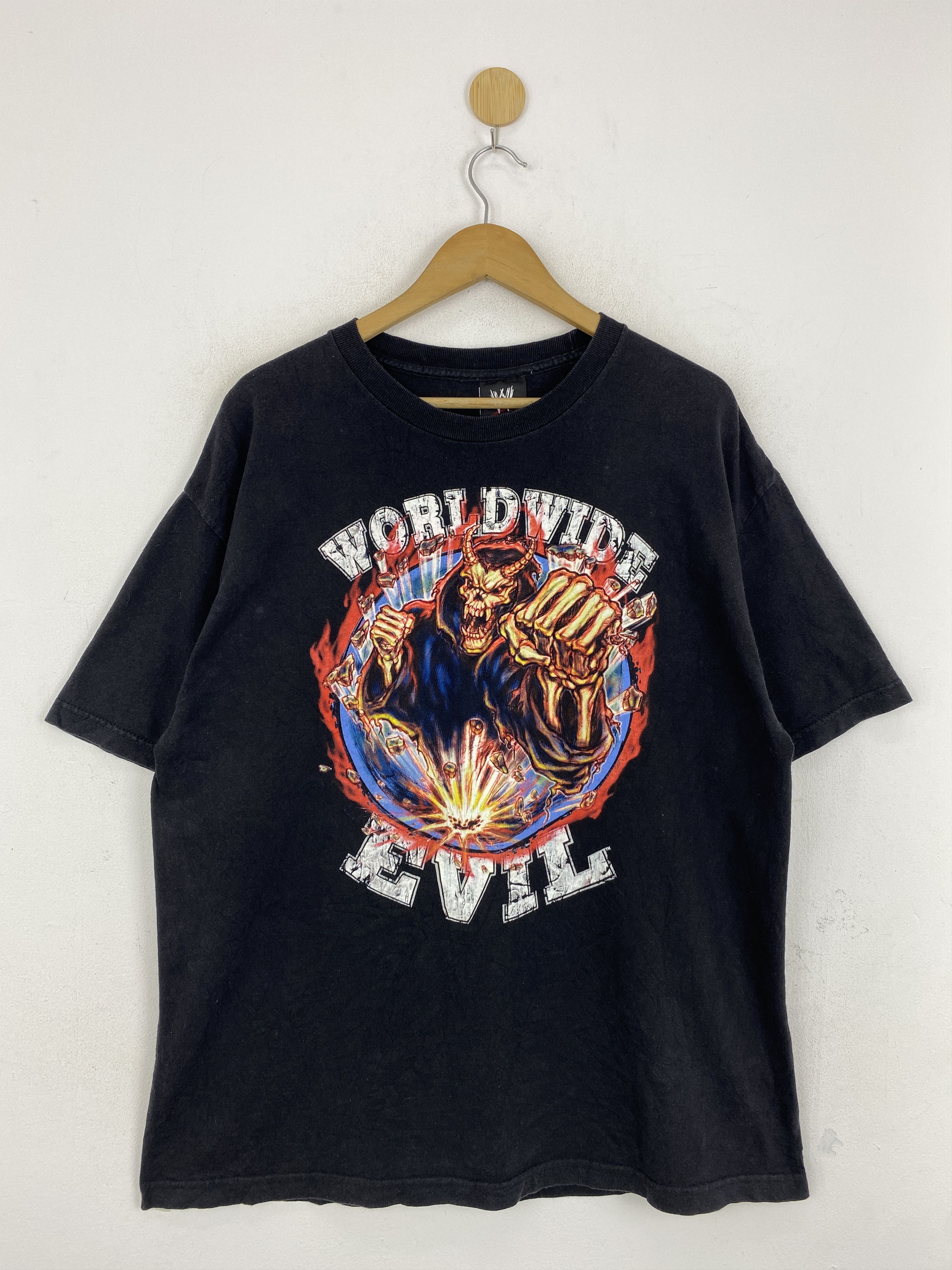 Vintage × WWE Vintage WWE Worldwide Evil Wrestlemania XX Tee TA0565 Size US XL / EU 56 / 4 - 1 Thumbnail