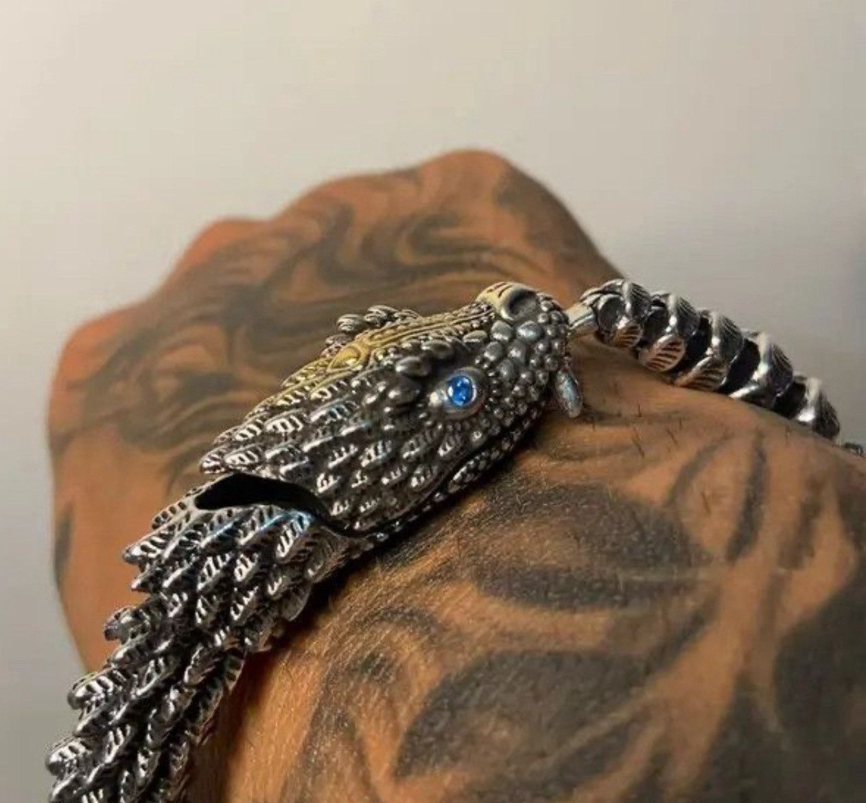 Japanese Brand 22cm Length 3D Medusa Rattlesnake Handmade Bracelet Size ONE SIZE - 2 Thumbnail
