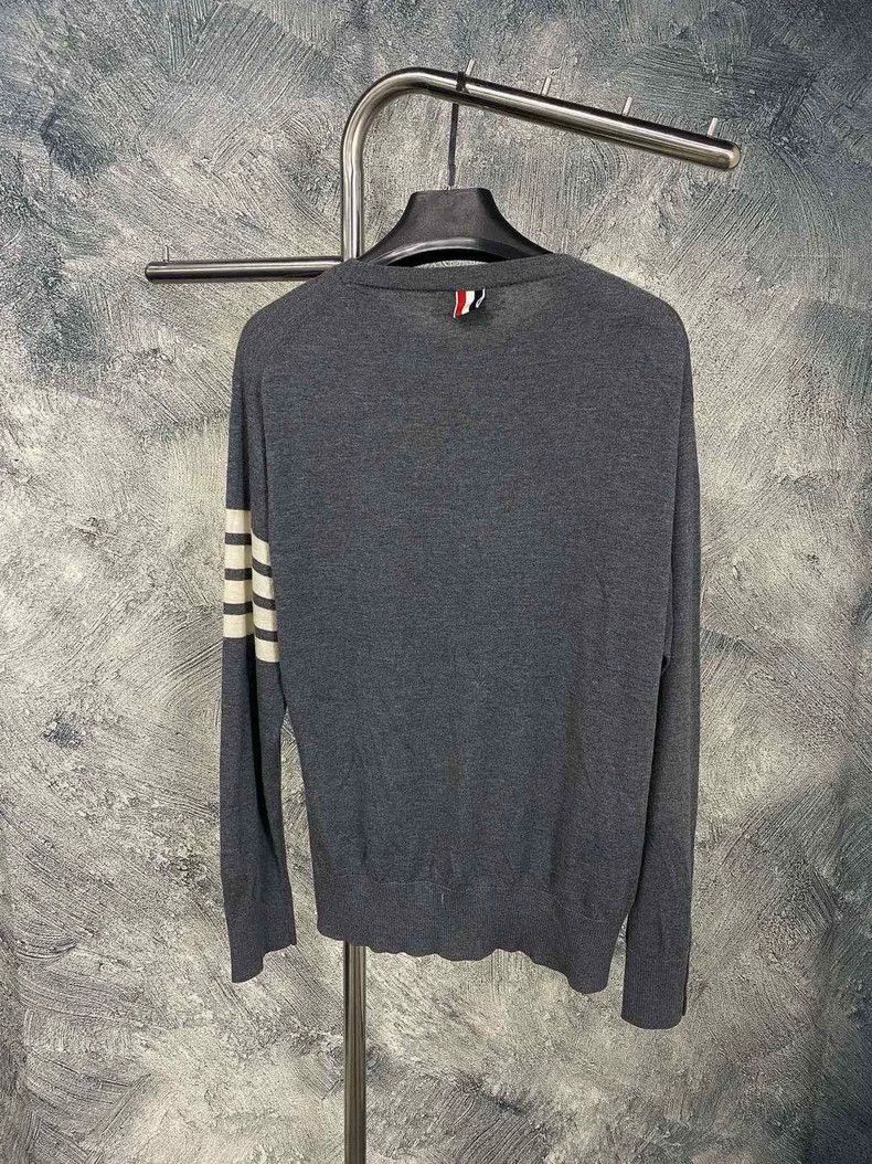 Thom Browne Thom Browne Gray round neck long sleeve hoodie Size US L / EU 52-54 / 3 - 6 Thumbnail