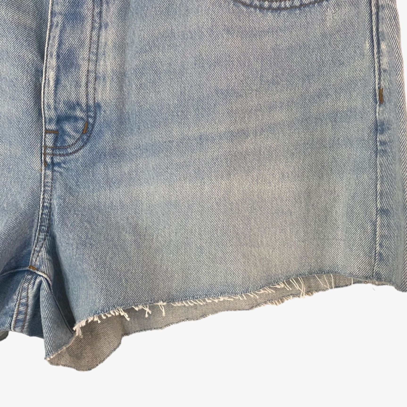 Madewell VINTAGE? Wait—no, it's new with tags. So: Madewell Relaxed Mid-Rise Jean Shorts Women's 32 Light Wash Denim Raw-Hem New Size 24" / US 00 / IT 34 - 7 Thumbnail