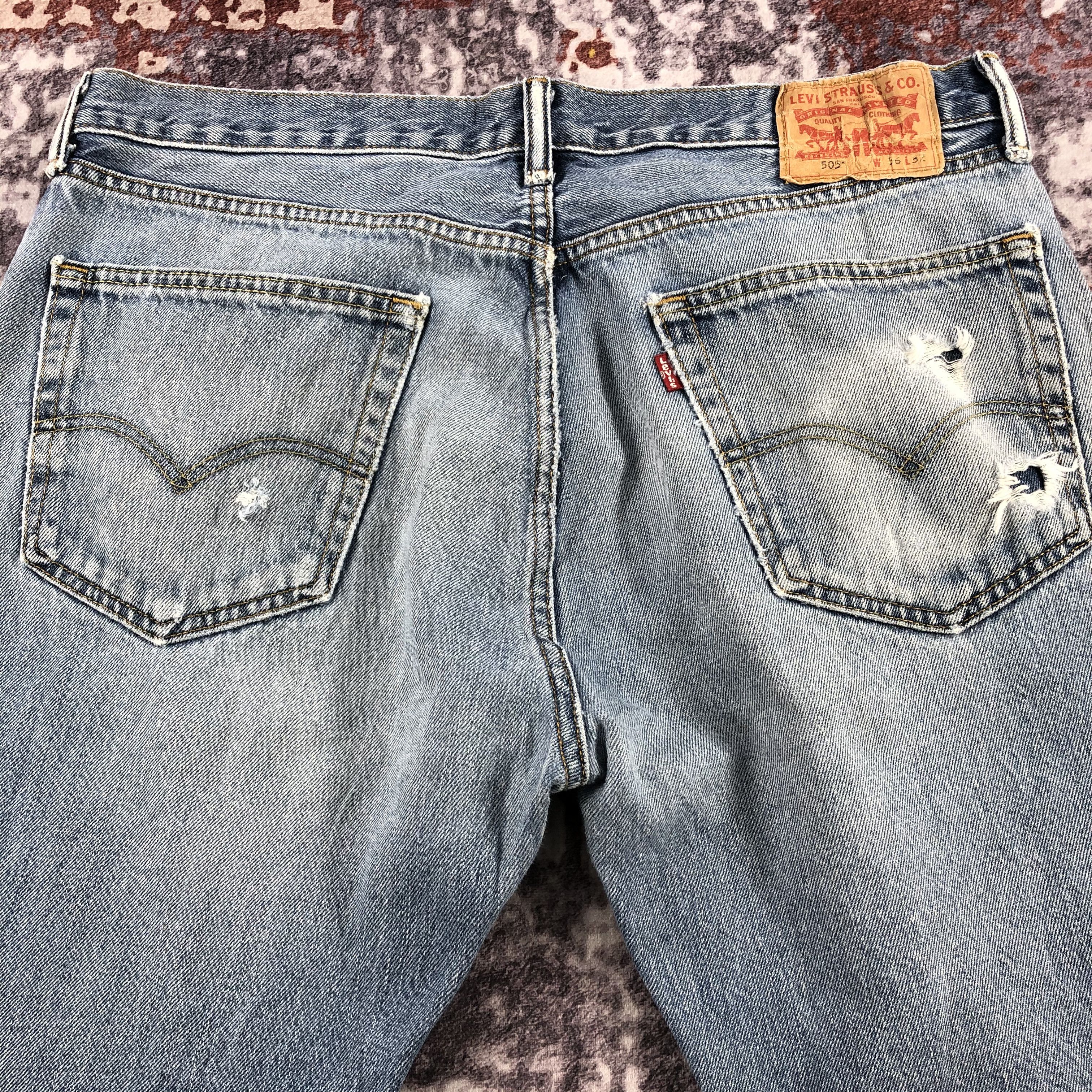 Levi's × Vintage Vintage Light Wash Levis 505 Jeans-JM2635 Size US 37 - 8 Thumbnail