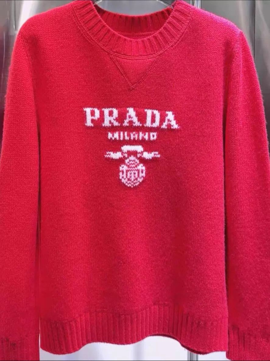 Prada Prada Red Sweater Size 36 Size XS / US 0-2 / IT 36-38 - 1 Thumbnail