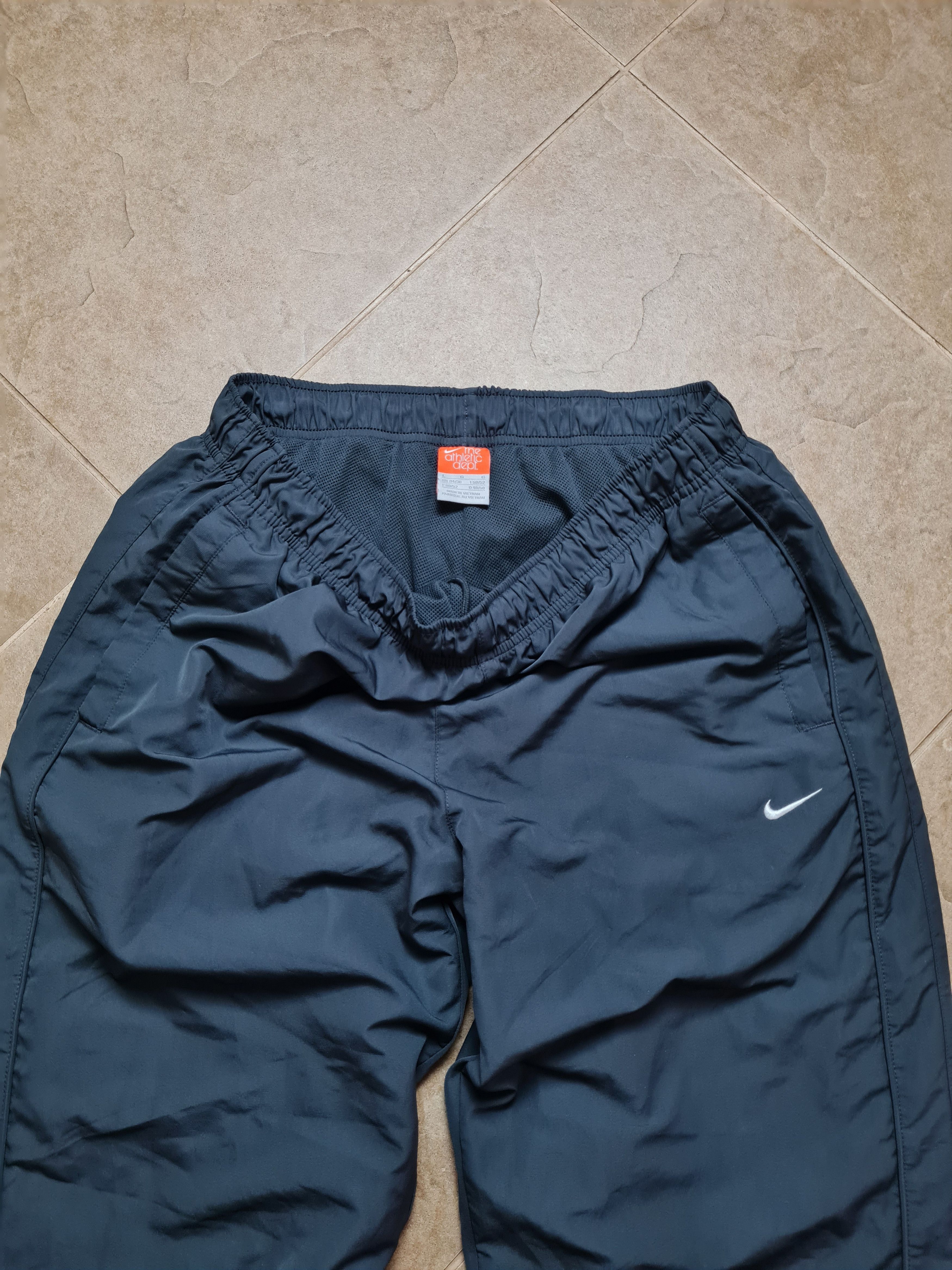 Nike Drill Track Pants Swoosh Y2K Rap TN Nike Nylon Big Logo Size US 34 / EU 50 - 18 Thumbnail