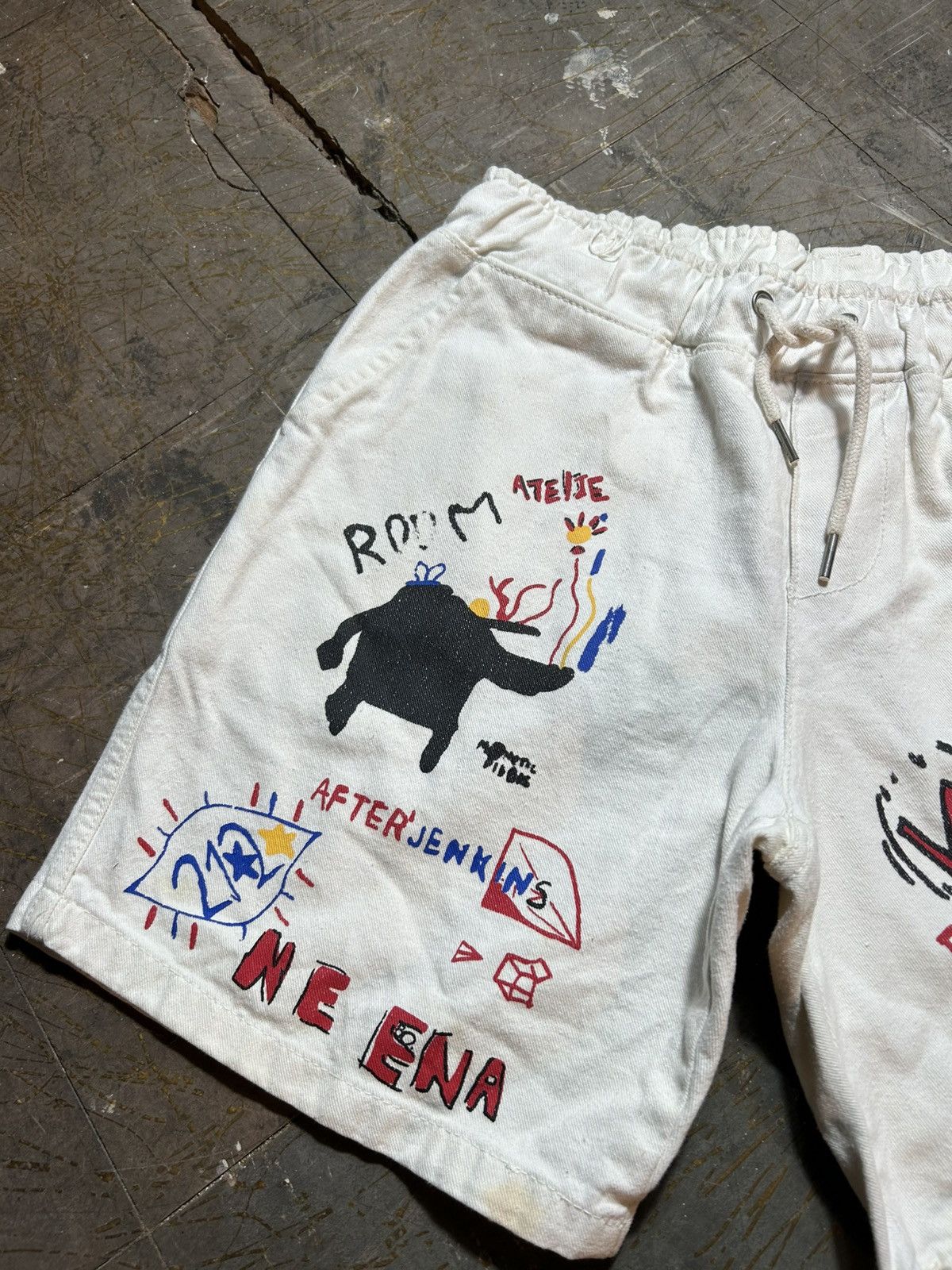 Dsquared2 × Jean-Michel Basquiat Dsquared2 X Jean Micheal Basquiat Short Pants Size US 30 / EU 46 - 2 Thumbnail