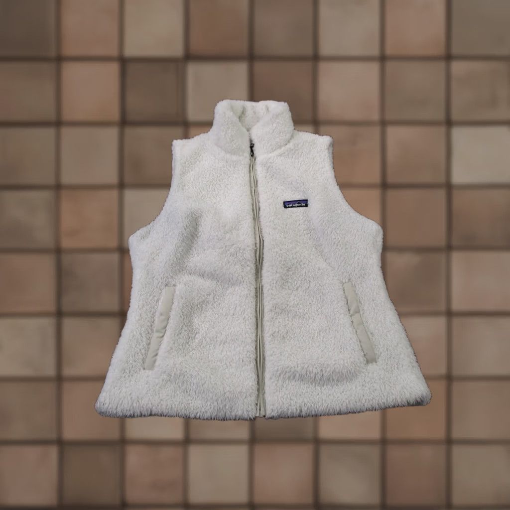 Patagonia Patagonia Vest Jacket Womens L White Fuzzy Fleece Los Gatos Outdoor Hiking 25215 Size L / US 10 / IT 46 - 1 Thumbnail