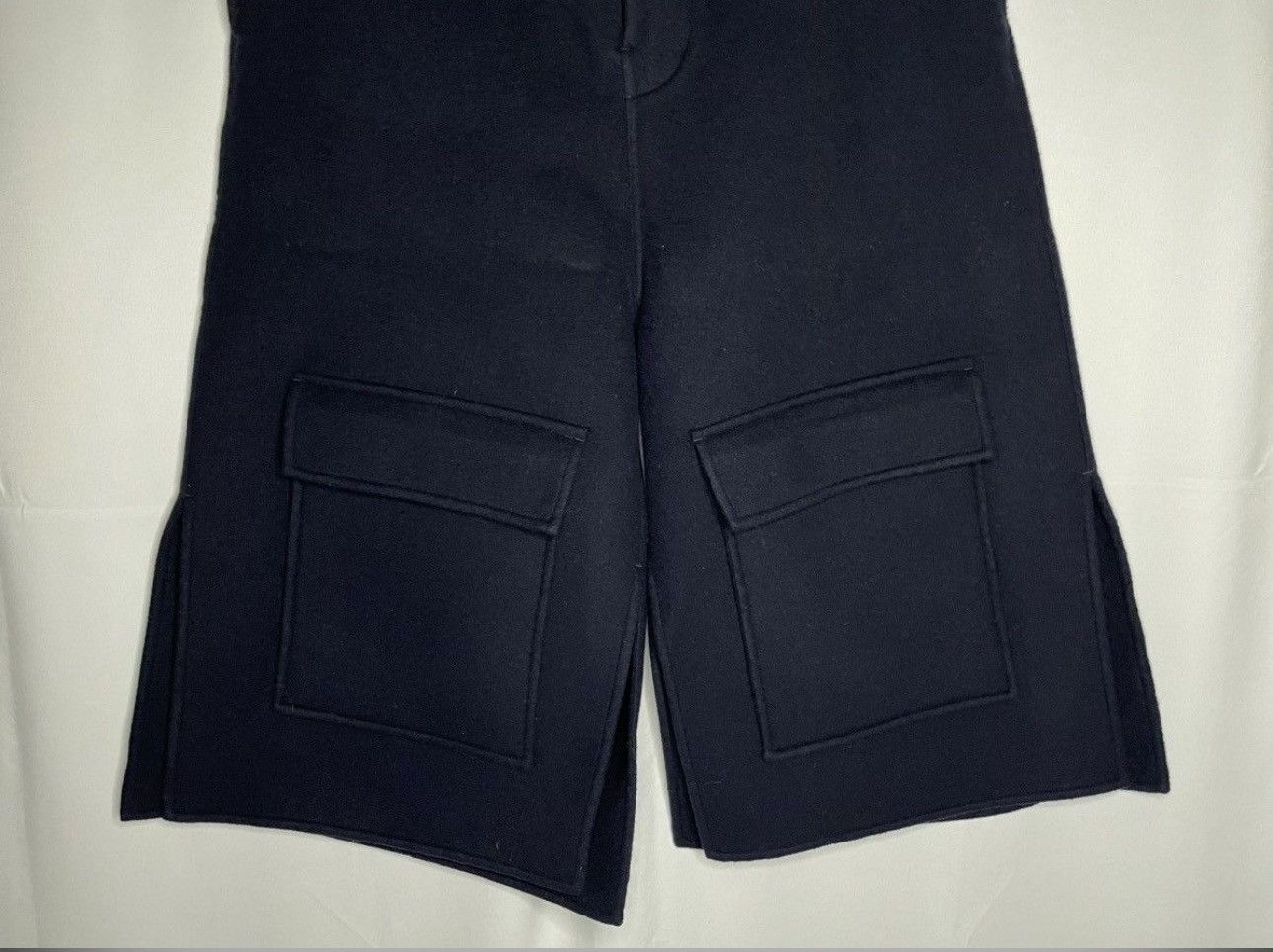 Loewe Loewe Wool Shorts Size US 30 / EU 46 - 5 Thumbnail