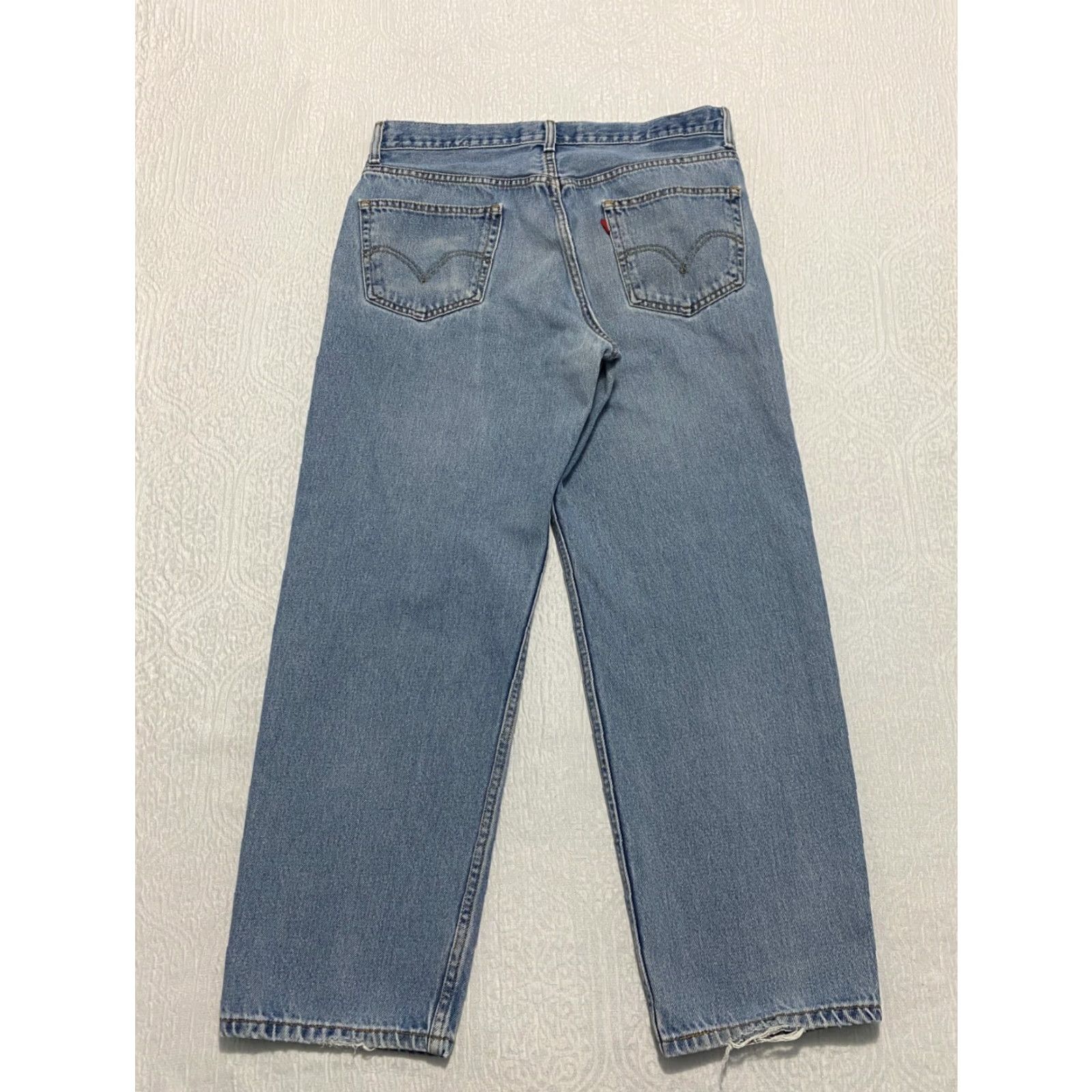 Levi's VINTAGE Levi's 550 Jeans Mens 36x30 Blue Light Wash Relaxed Fit 5-Pocket Straight Denim Cotton 100% USA Mexico (if country needed?) Size US 36 / EU 52 - 2 Thumbnail