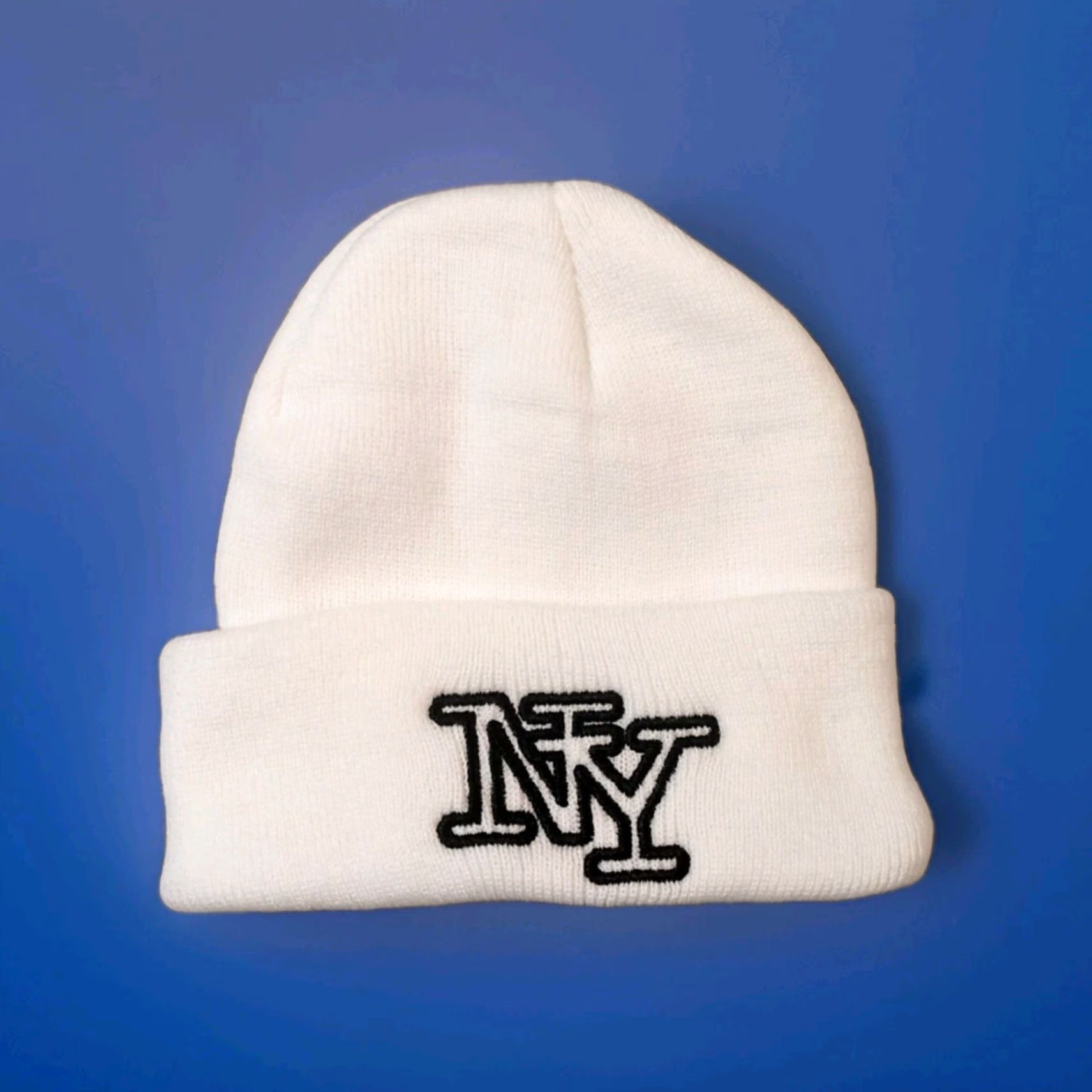 Vintage VINTAGE New York City NYC Logo Beanie Winter Hat White Warm New Rare Embroidered Size ONE SIZE - 3 Thumbnail