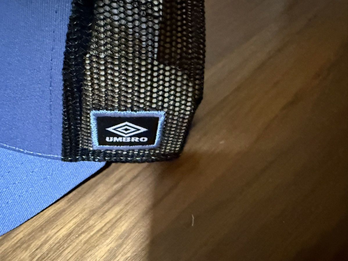 Umbro Umbro Manchester Football Club Trucker Hat SnapBack Blue Size ONE SIZE - 3 Thumbnail