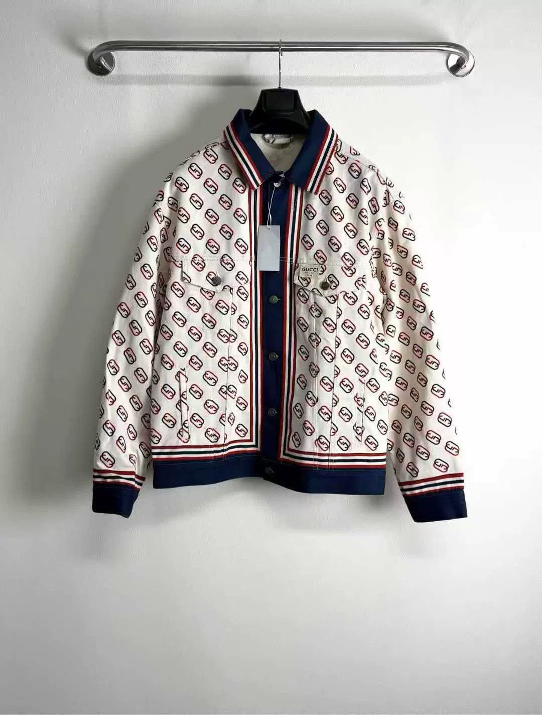 Gucci gucci red and blue logo denim jacket Size M / US 6-8 / IT 42-44 - 1 Thumbnail