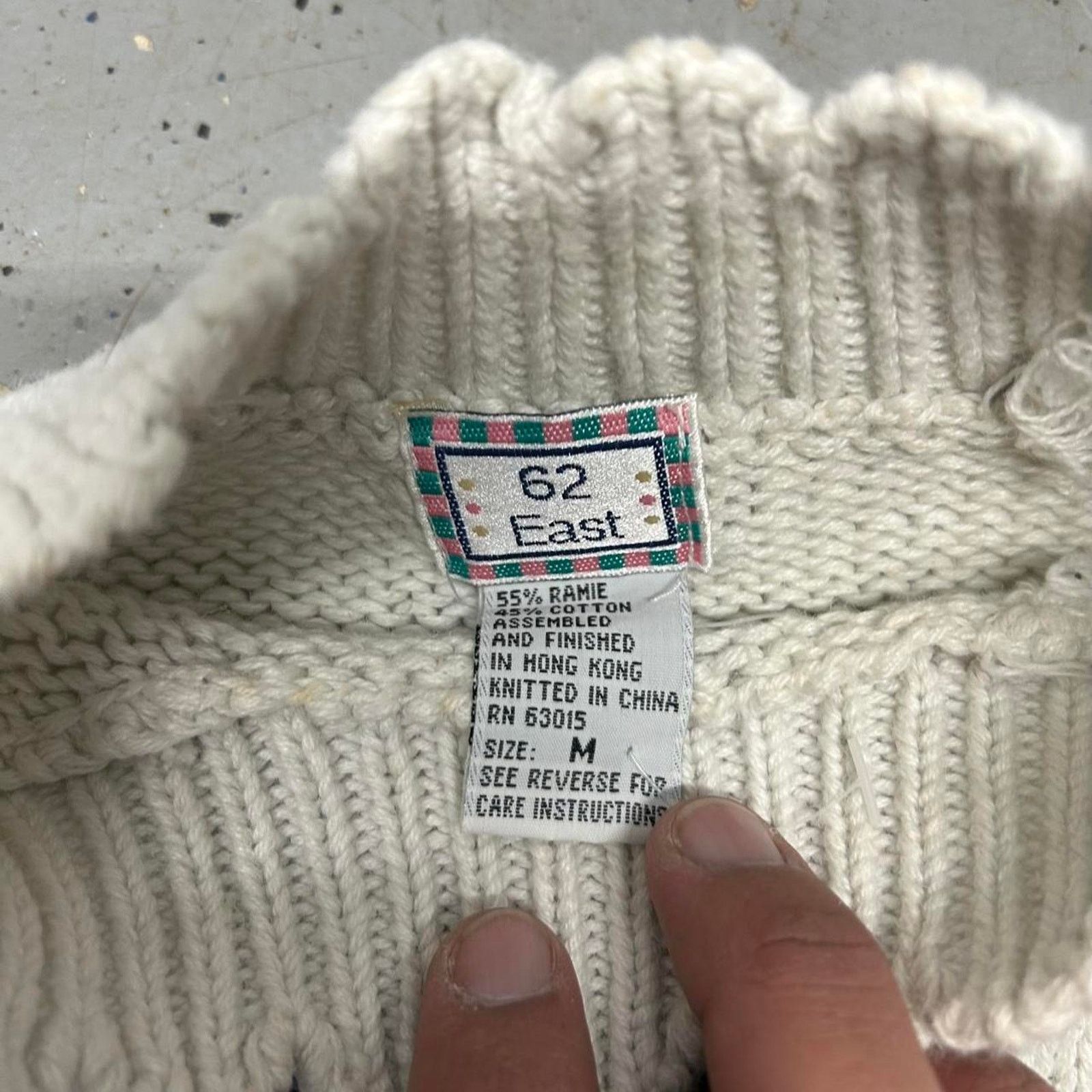 Other Cream and pink vintage floral sweater Size M / US 6-8 / IT 42-44 - 3 Thumbnail