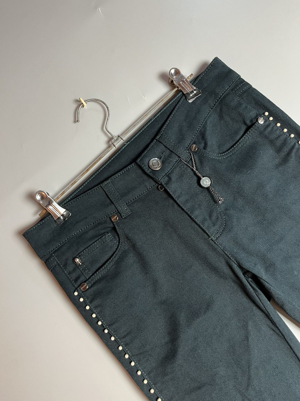 Alexander McQueen Alexander Mcqueen 2013 pearl sidetapped jeans Size 25" / US 0 / IT 36 - 2 Thumbnail
