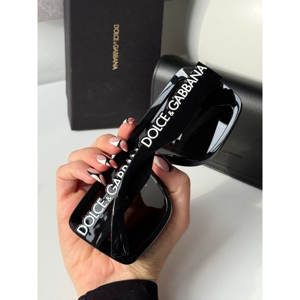 NEW Dolce & Gabbana DG6204 Black Logo Oversized Sunglasses Dolce&Gabbana DG6204 L (0 - 134) with Grey lenses and Black  main image 4
