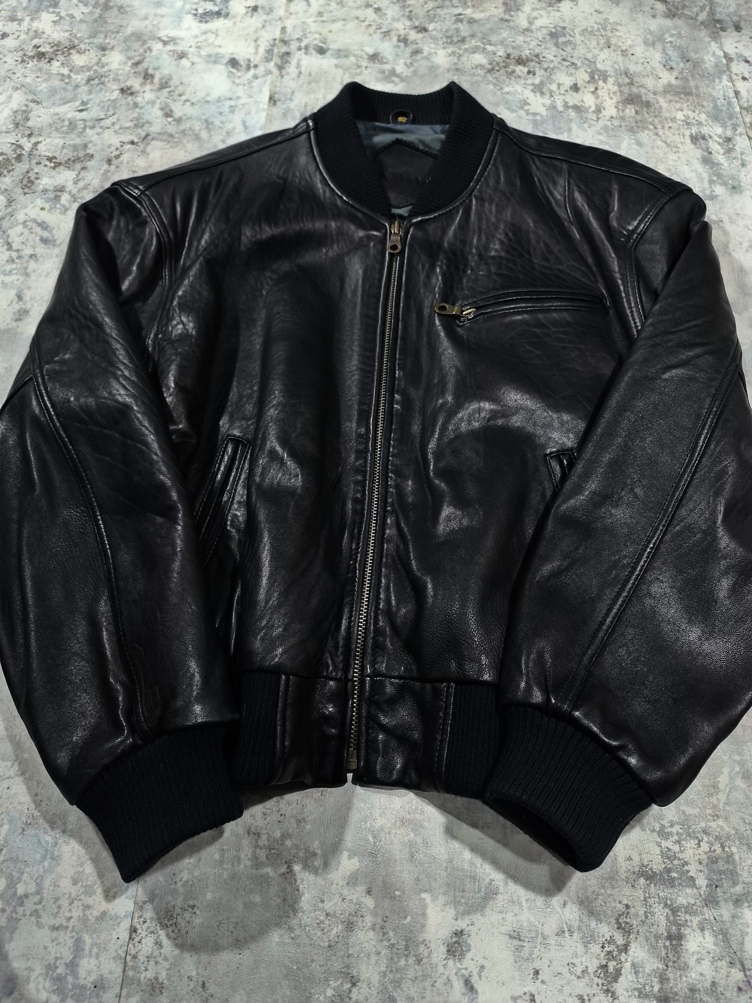 Genuine Leather 80s vtg leather bomber balenciaga demna gvsalia Size US XL / EU 56 / 4 - 3 Thumbnail