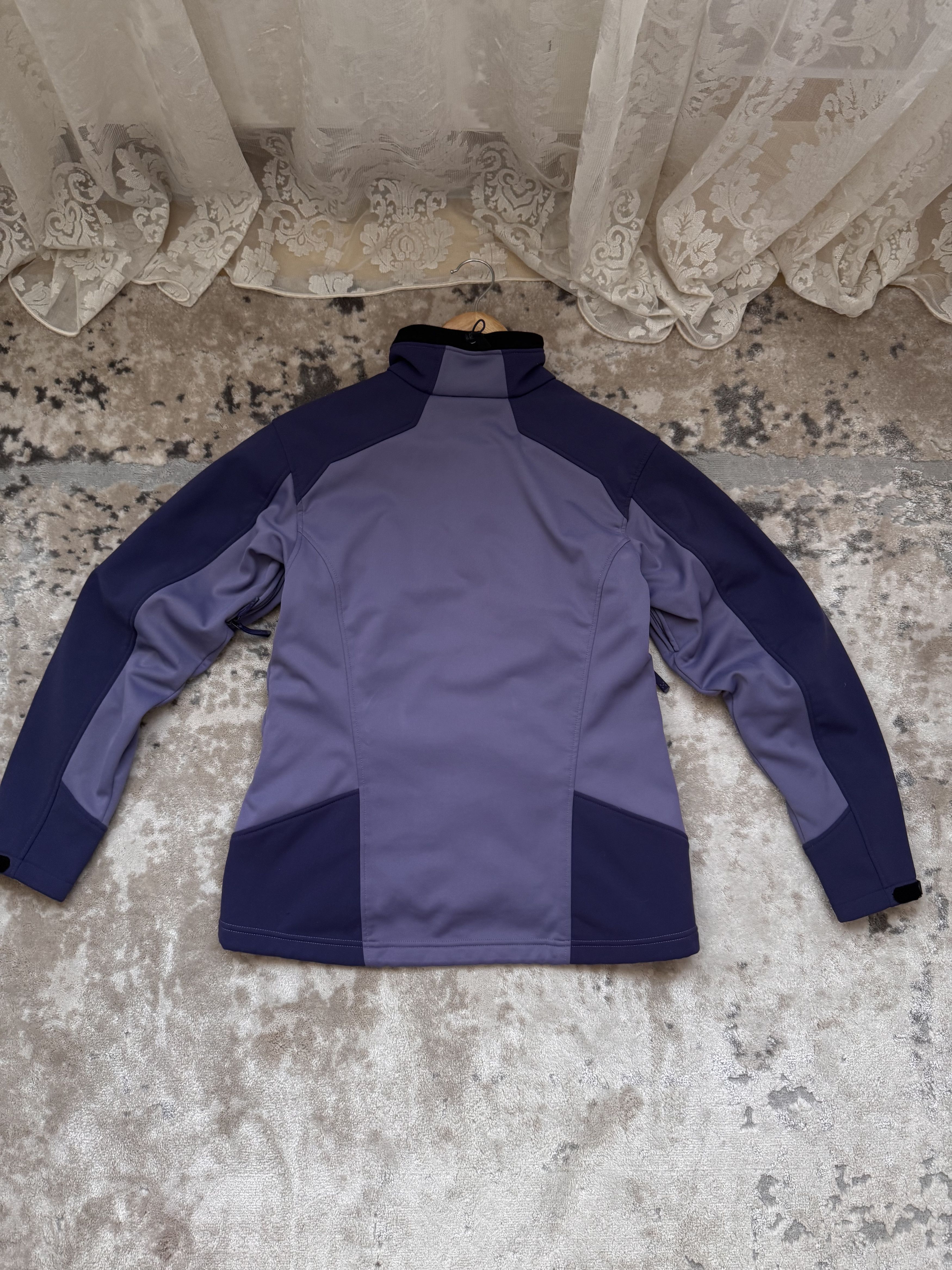 Haglofs Vintage Haglofs Gore-Tex Windstopper W' Softshell Jacket Size M / US 6-8 / IT 42-44 - 13 Thumbnail