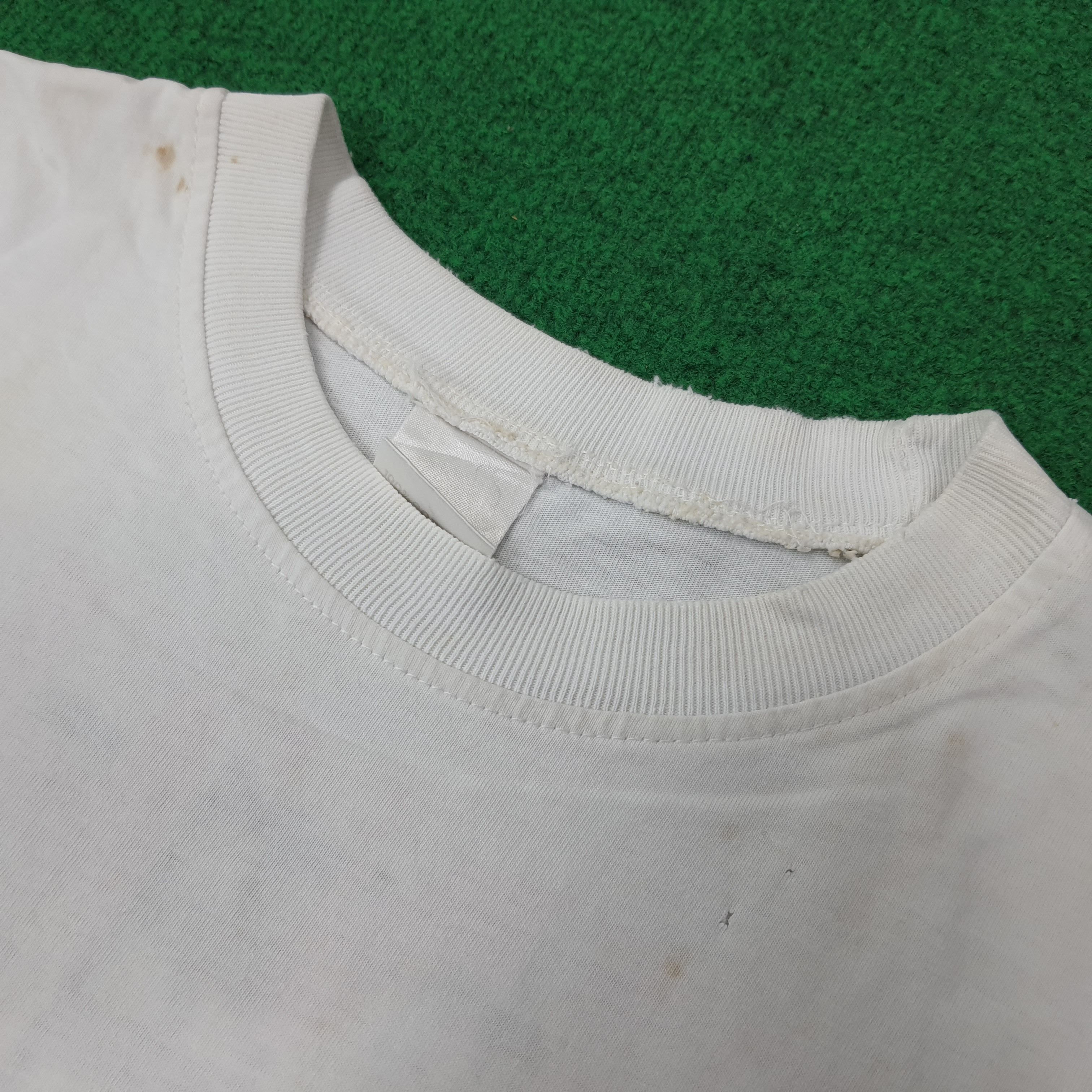 Vintage Vintage Adventure of Tintin Tshirt C267N50 Size US L / EU 52-54 / 3 - 5 Thumbnail