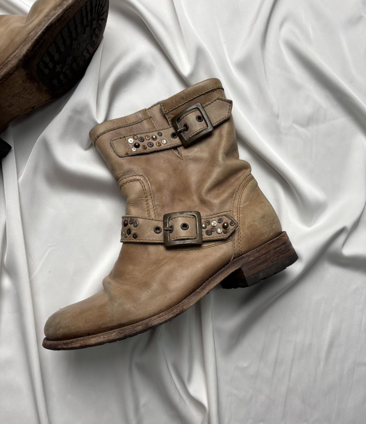 Sendra Sendra belted studded platform leather boots Size US 8 / IT 38 - 2 Thumbnail