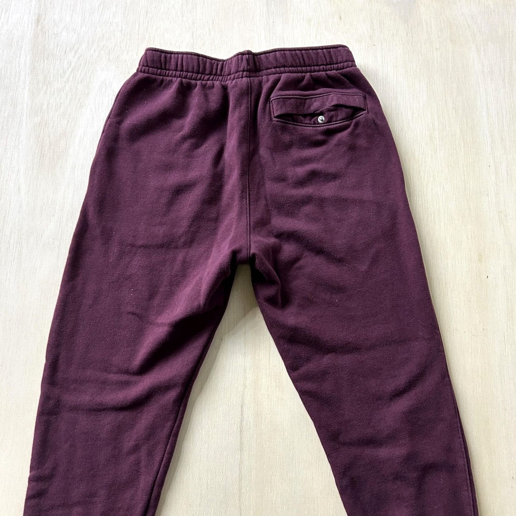 Nike Nike Sweatpants Mens Small Purple Fleece Joggers Elastic Waist Pockets Swoosh Size US 29 - 3 Thumbnail