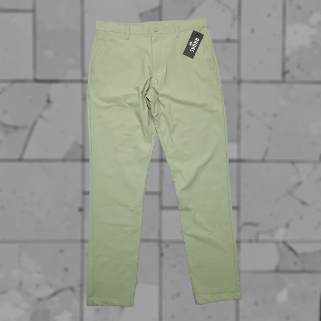 Rhone Rhone Slim Fit 5 Pocket Pants Men Green 33" Inseam Inseam 33" Chino Straight Front Belt Loops Logo Pocket Size US 32 / EU 48 - 1 Thumbnail