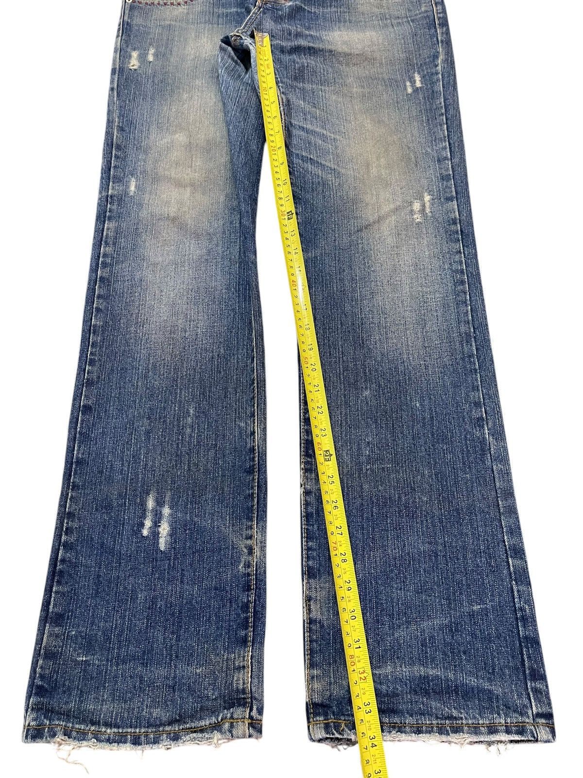 Dsquared2 Vintage Japanese Dsquared2 Faded Wash Distress Loose Jeans Size US 38 / EU 54 - 14 Thumbnail