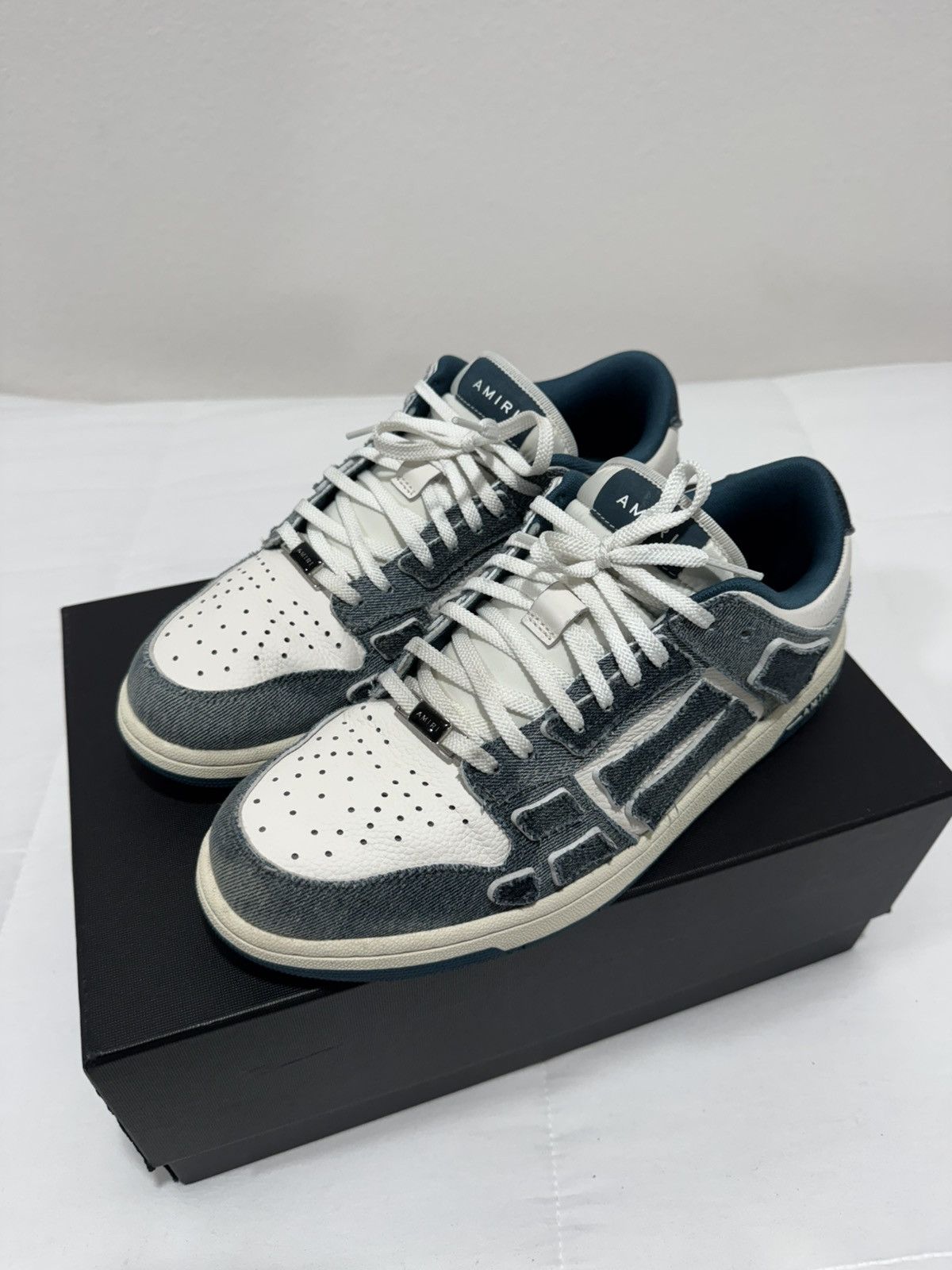 Amiri AMIRI White & Denim-Style Low-Top Sneakers Size US 10 / EU 43 - 1 Thumbnail