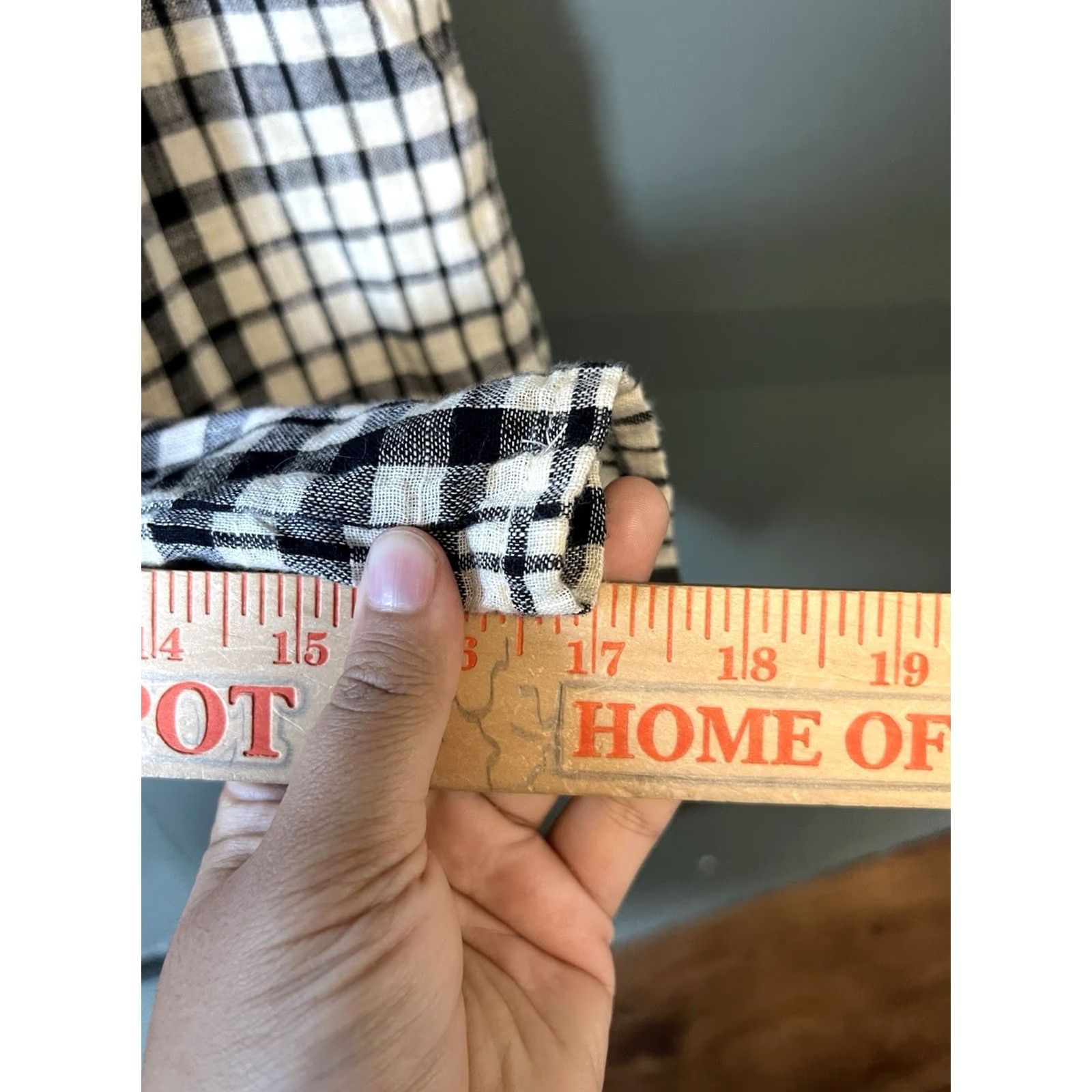 Urban Outfitters VINTAGE Urban Outfitters Ellery Surplice Gingham Plaid Jumpsuit w/ Pockets Shirt? No, one-piece Size 26" / US 2 / IT 38 - 5 Thumbnail