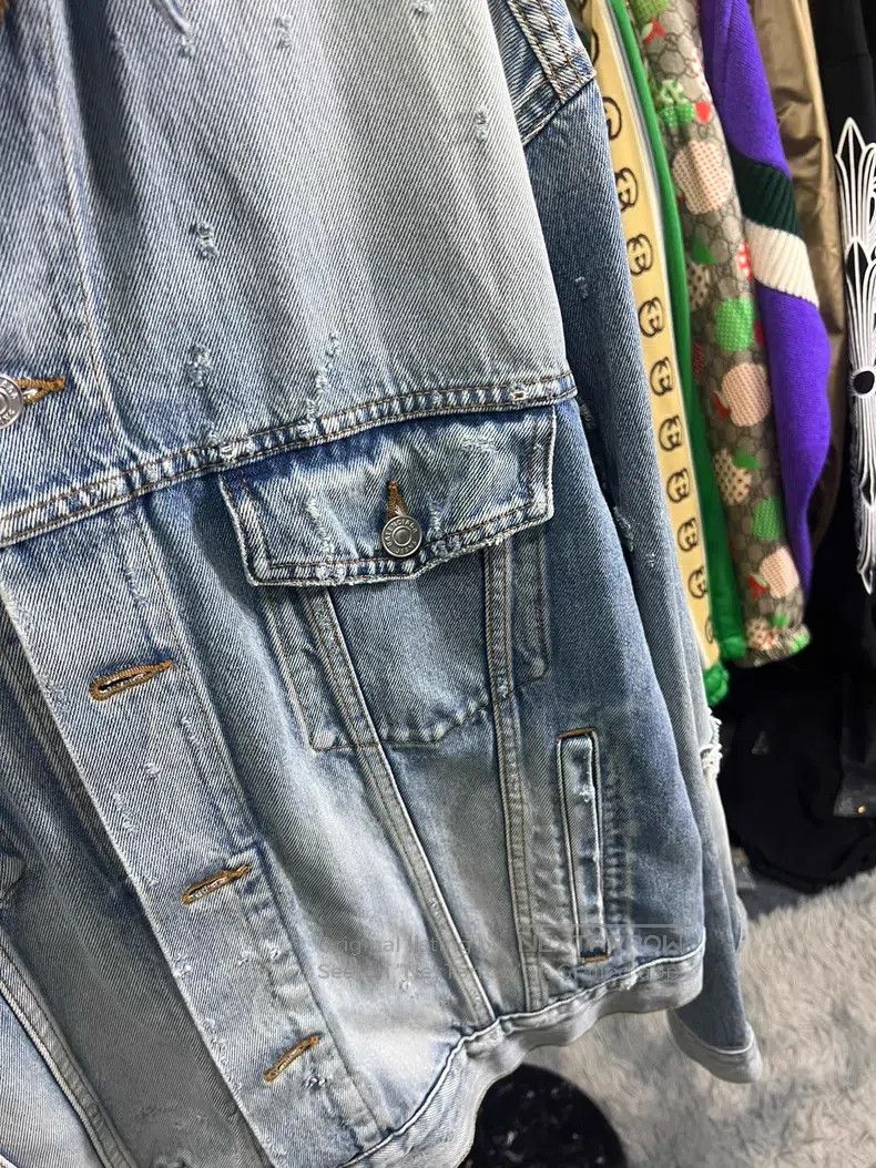 Balenciaga Balenciaga Destroyed denim jacket Size US S / EU 44-46 / 1 - 6 Thumbnail