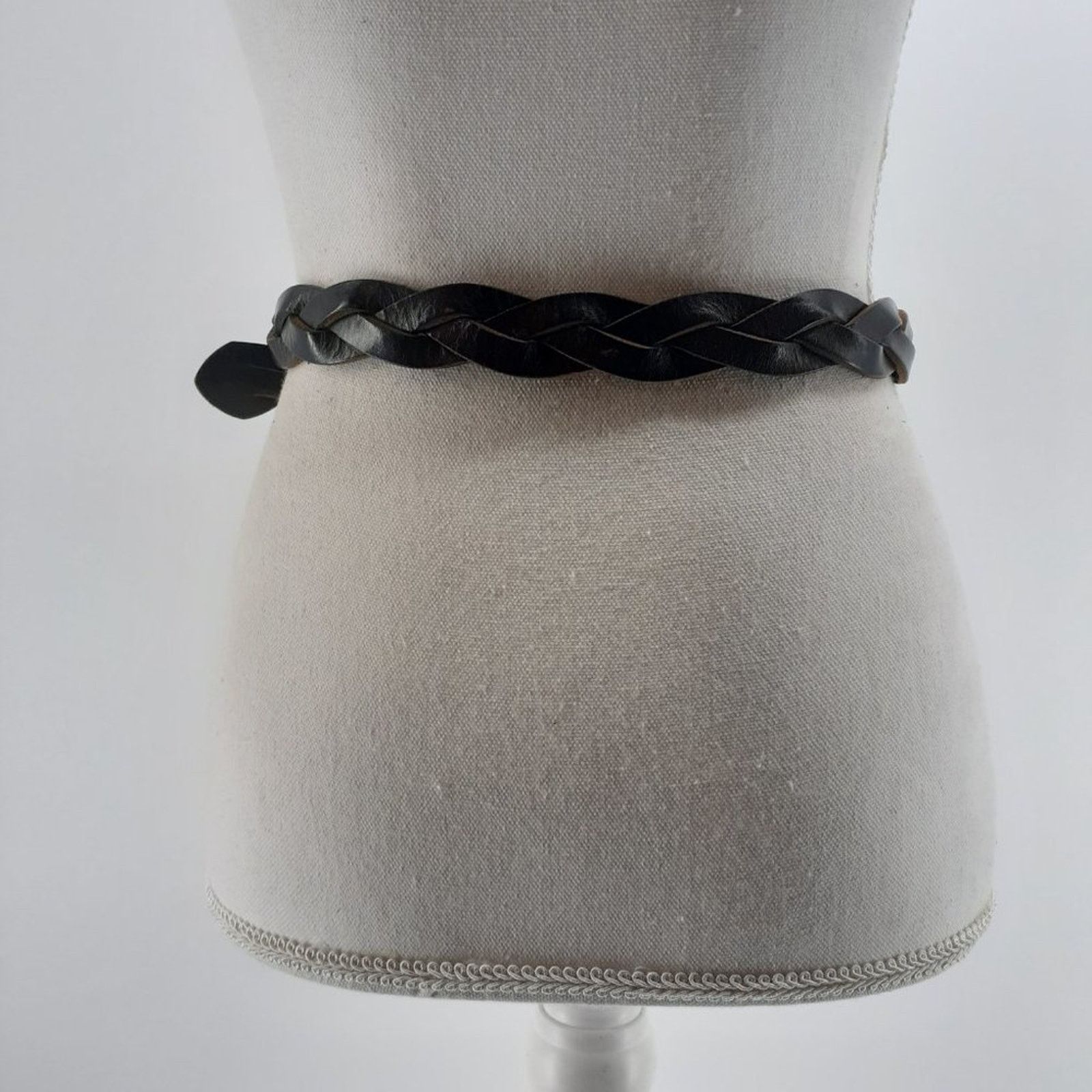 Eddie Bauer Eddie Bauer Women's Braided Dark Brown Leather Belt M Size ONE SIZE - 8 Thumbnail