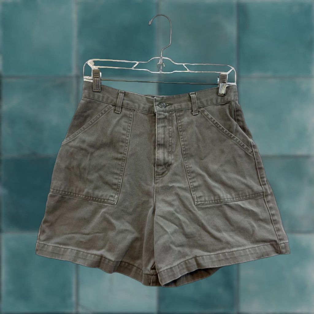 Vintage VINTAGE 90s Y2K Cargo Shorts Khaki Green High Waisted 8 28 Kim Possible Womens Mens Size 30" / US 8 / IT 44 - 1 Thumbnail