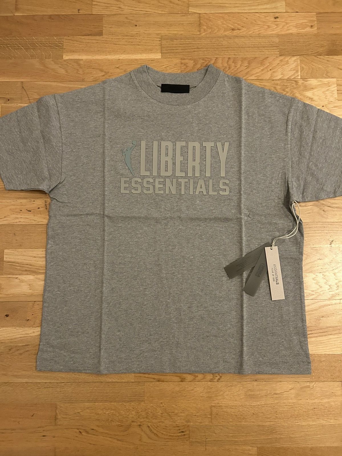 Fear of God × NBA Fear Of God x WNBA Liberty Size US M / EU 48-50 / 2 - 1 Thumbnail