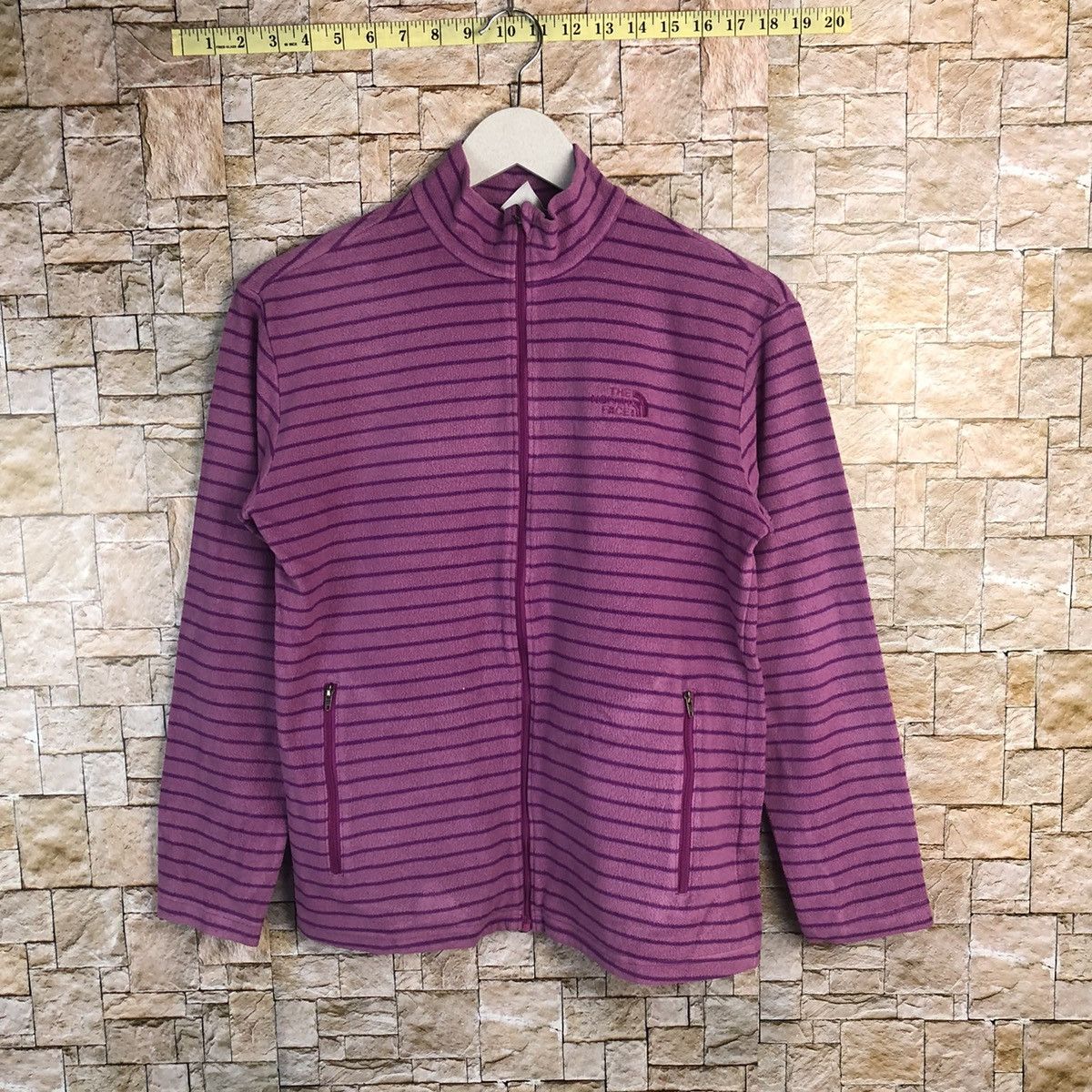 The North Face Purple Stripe Sweather #A168