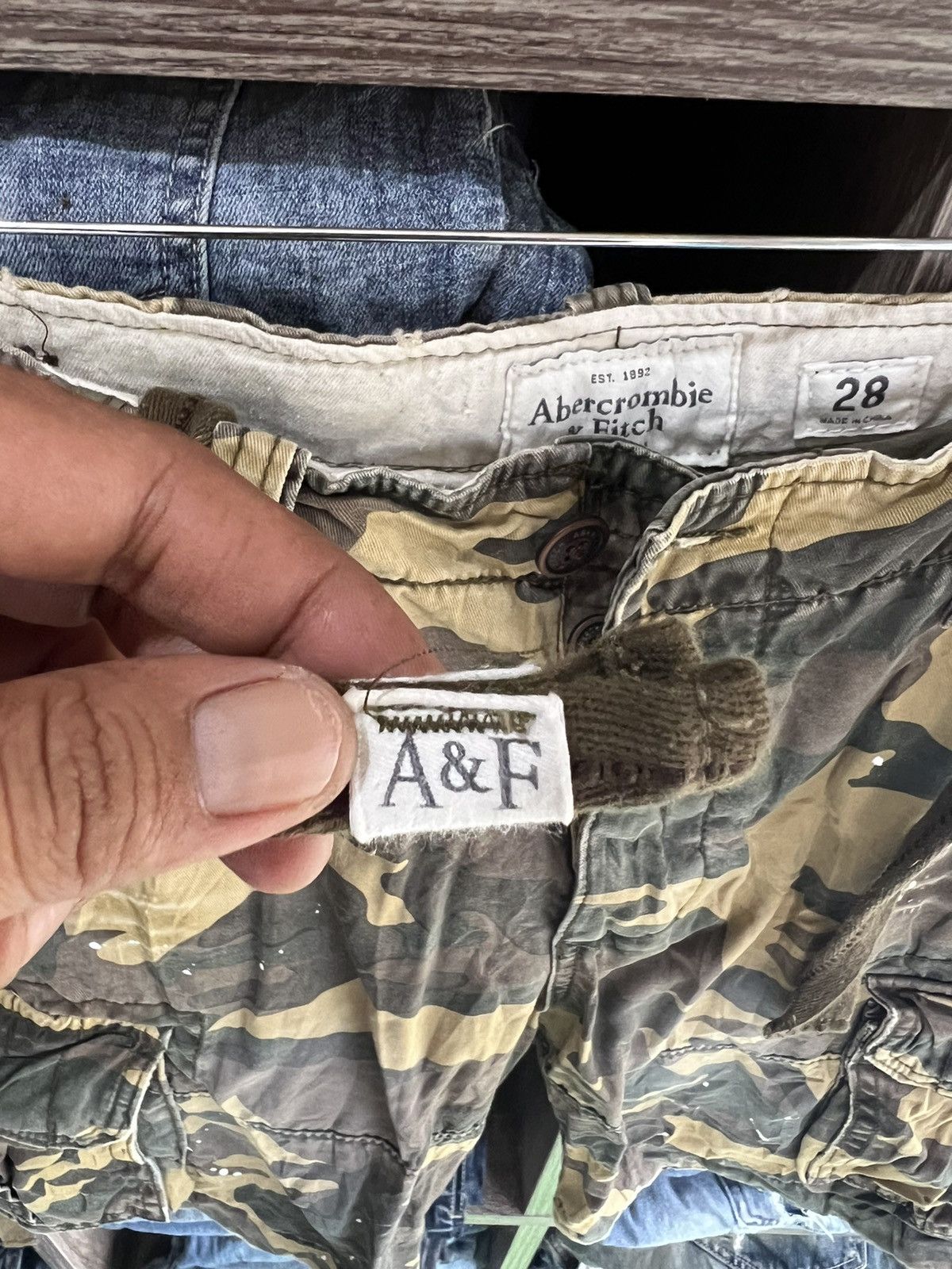Abercrombie & Fitch 🔥Vintage Abercrombie & Fitch Camo Short Pant Cargo Size US 31 - 12 Thumbnail