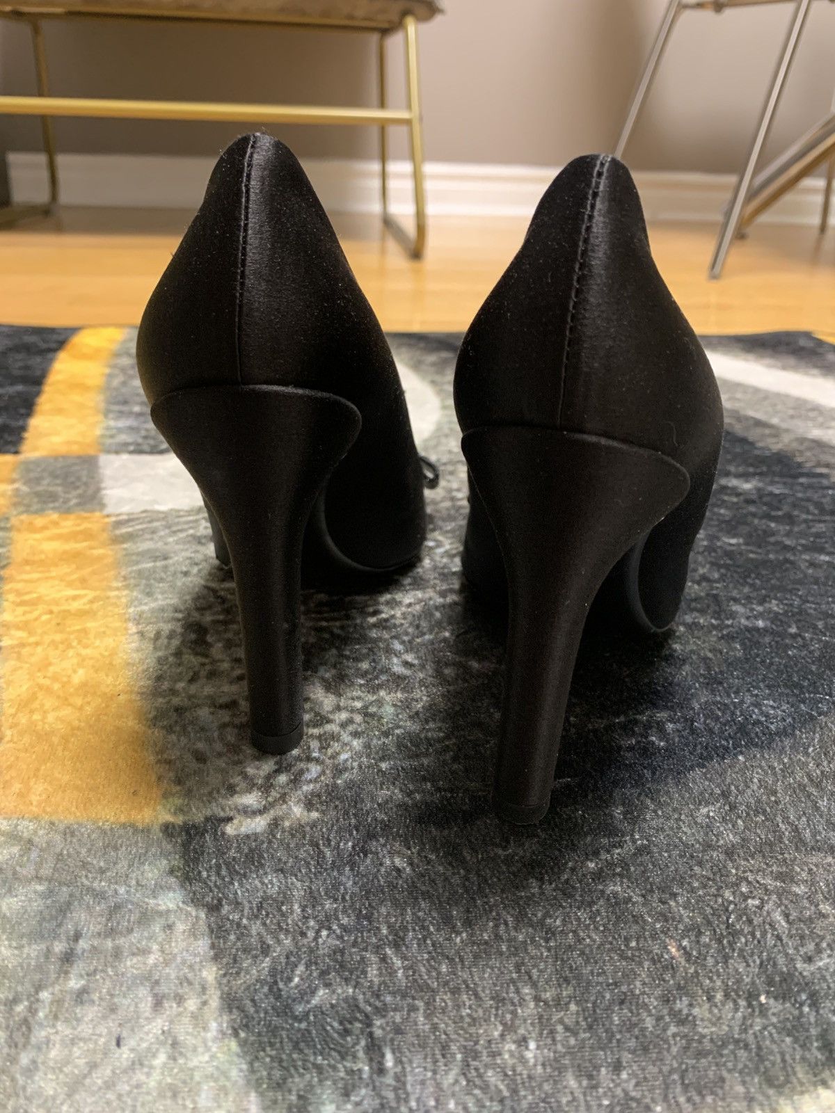 Louis Vuitton Louis Vuitton Heels Bow Size ONE SIZE - 5 Thumbnail