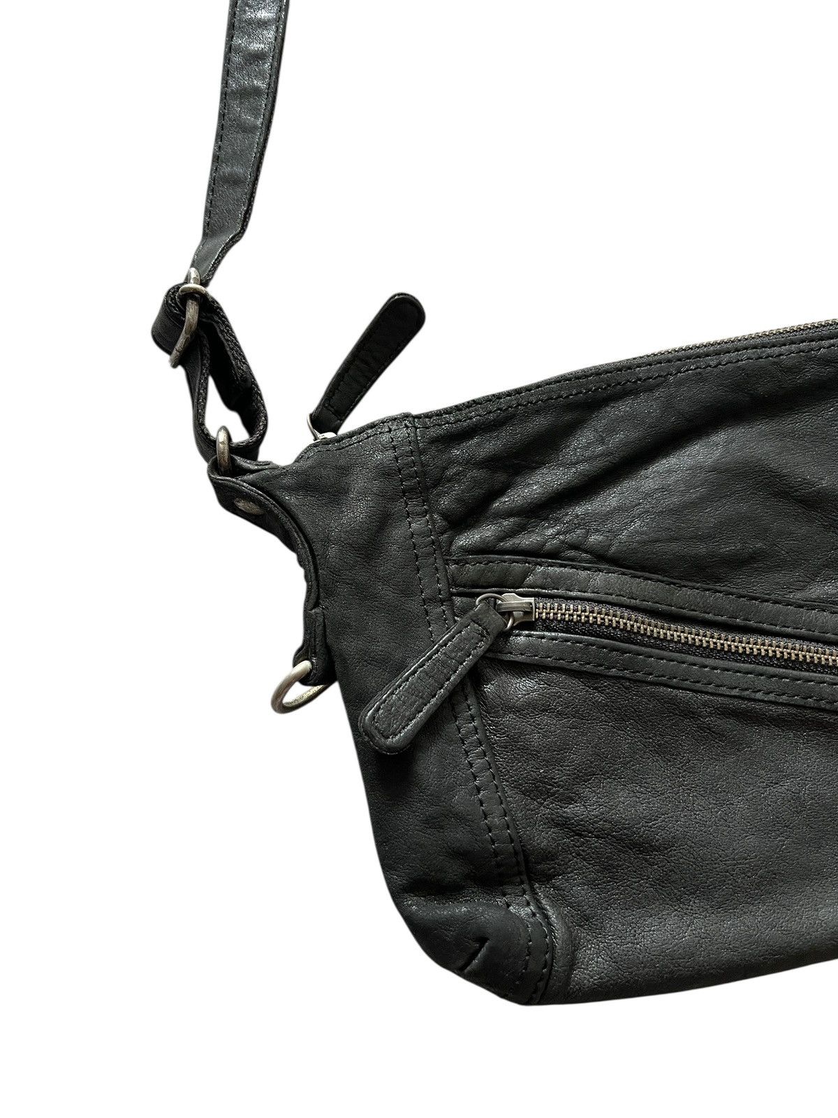 Japanese Brand And A 🇯🇵 Zipper Patina Leather Crossbody Bag Size ONE SIZE - 2 Thumbnail