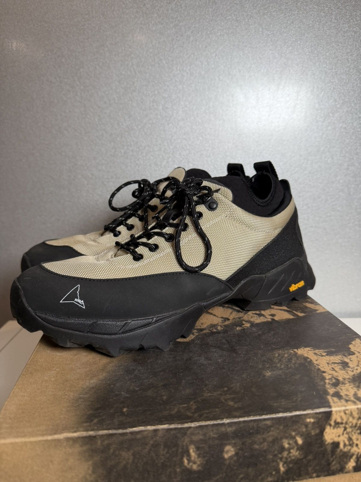 ROA ROA Neal Low Top Hiking Shoe Sand Size 43 Size US 10 / EU 43 - 5 Thumbnail