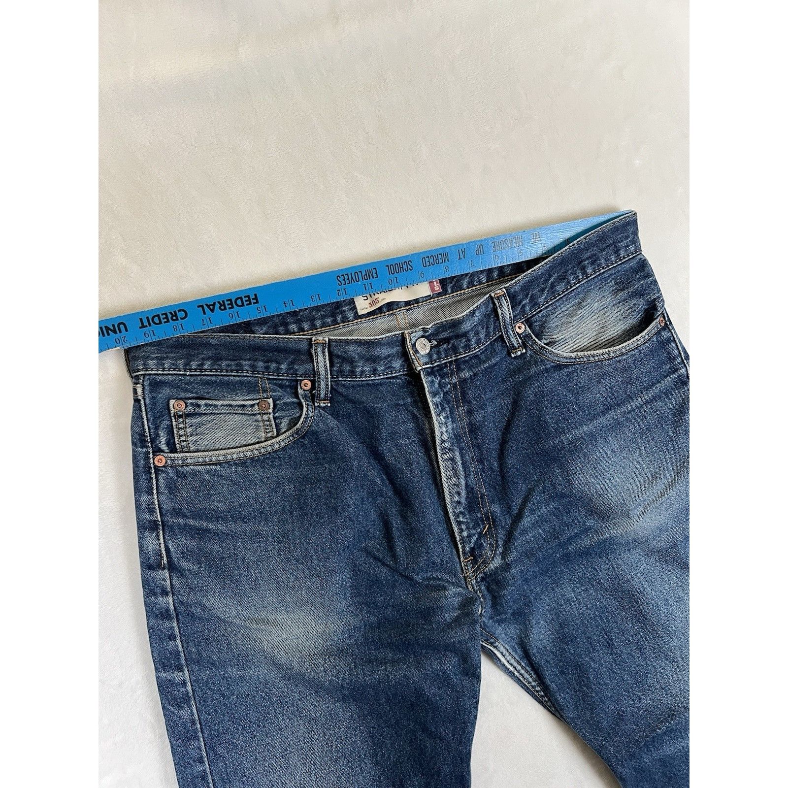 Levi's Vintage Levi’s 505 Blue Denim Jeans Size 40x30 Straight Fit Size US 40 / EU 56 - 4 Thumbnail