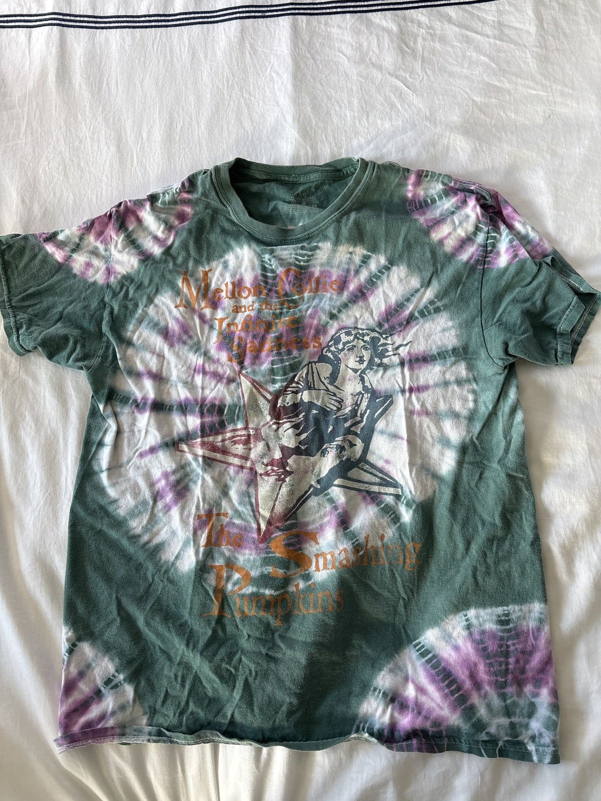Band Tees Smashing Pumpkins Mellon Collie T-Shirt Size US L / EU 52-54 / 3 - 1 Thumbnail