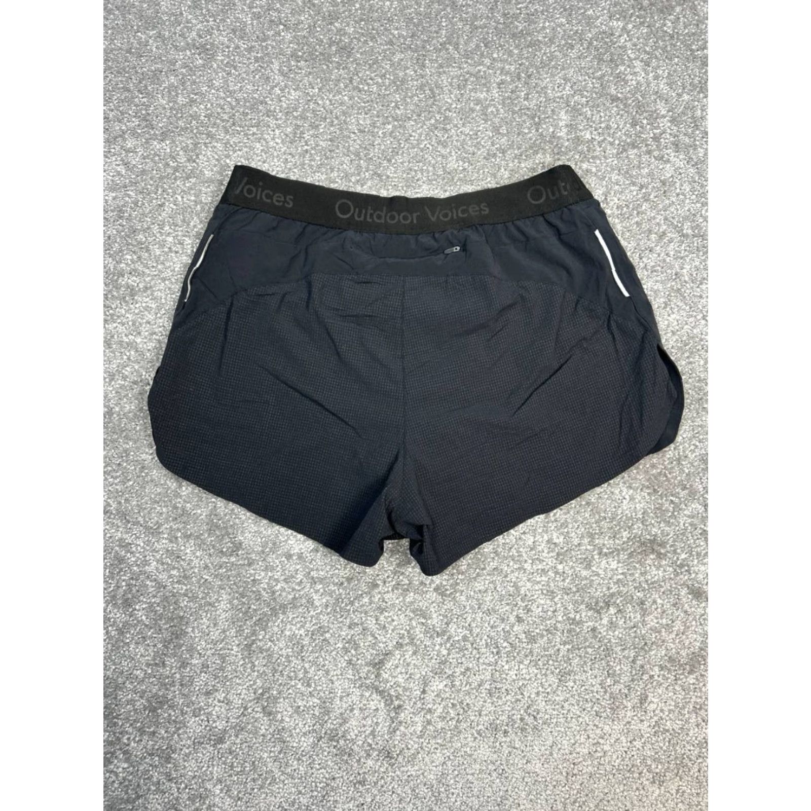 Outdoor Voices VINTAGE Outdoor Voices Relay Shorts Womens Medium Black Stretch Athletic Activewear Size 32" / US 10 / IT 46 - 3 Thumbnail