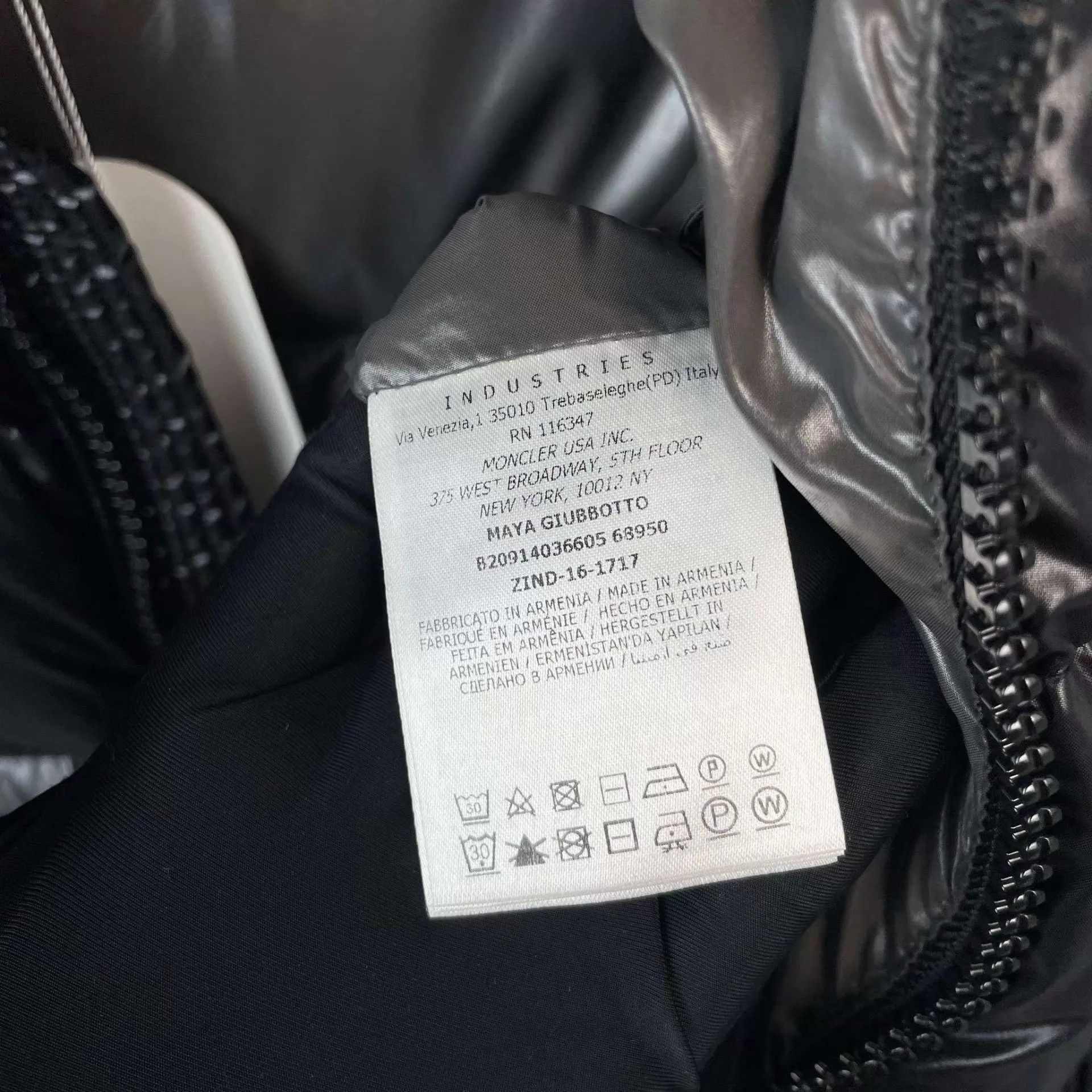 Moncler Moncler down jacket black size 2 97 new Size XS / US 0-2 / IT 36-38 - 5 Thumbnail