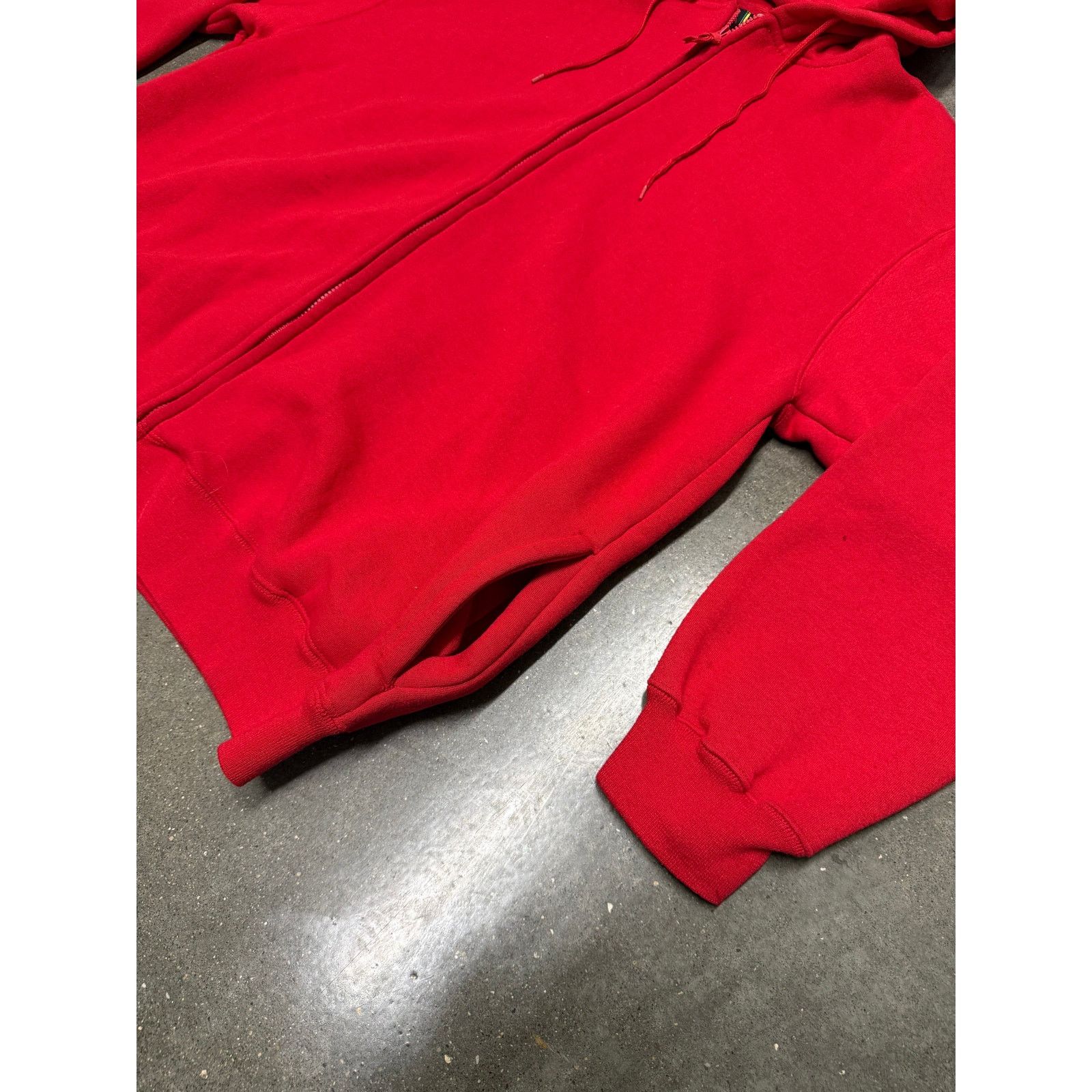 Vintage Vintage Y2K/90s Red Zip Up Hoodie Size US XL / EU 56 / 4 - 2 Thumbnail