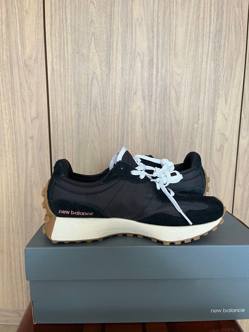 New Balance New Balance Women's 327 Shoes Size US 9 / IT 39 - 4 Thumbnail