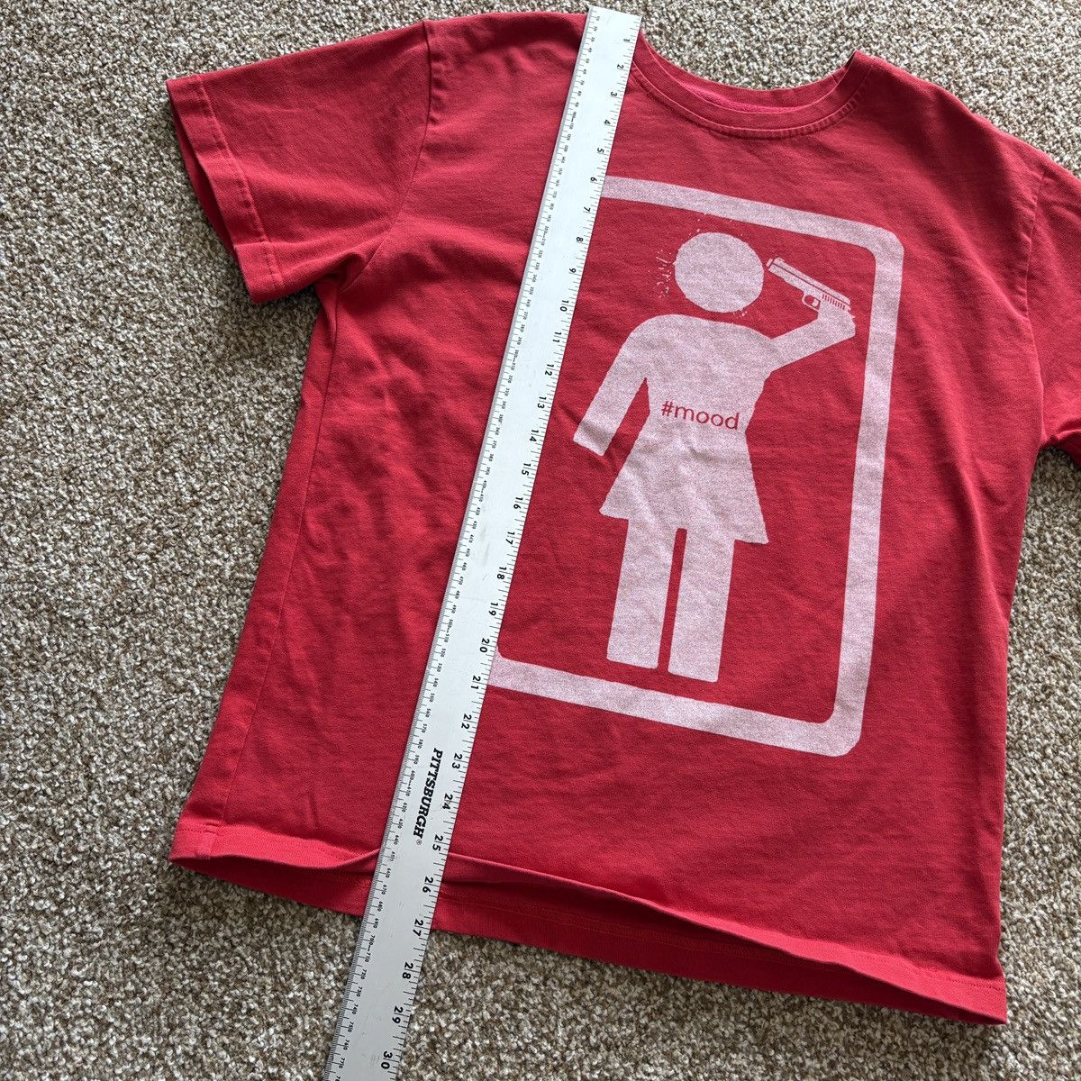 Other dRoland miller v3 #mood tee red graphic tee Size US L / EU 52-54 / 3 - 7 Thumbnail
