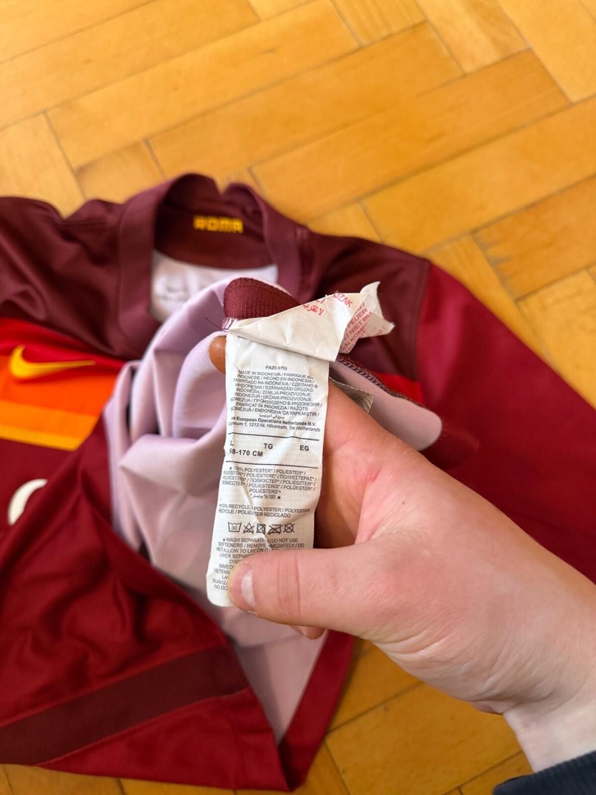 Nike Nike AS Roma 2020/21 Home Football Jersey Sz XL(Boys) Size US XS / EU 42 / 0 - 7 Thumbnail