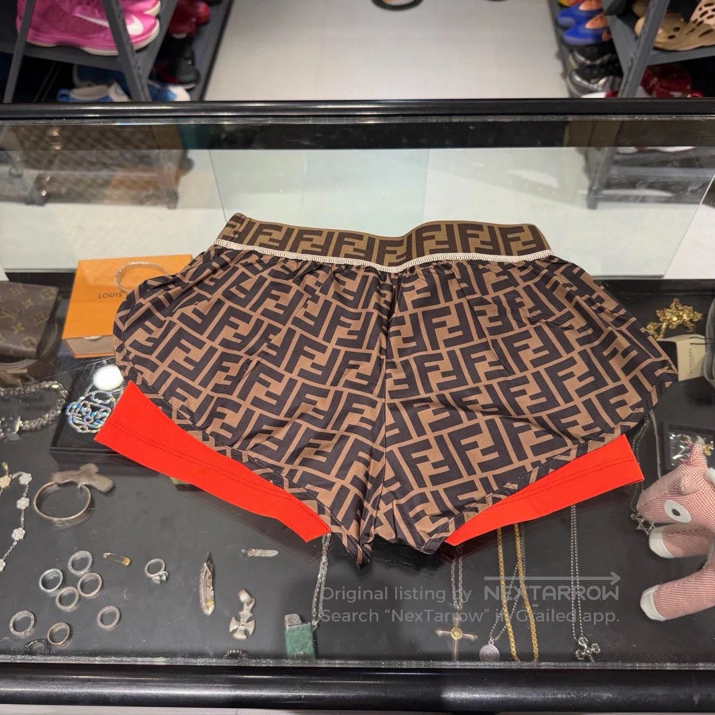 Fendi Fendi Logo Print Casual Shorts. Size 35" - 2 Thumbnail